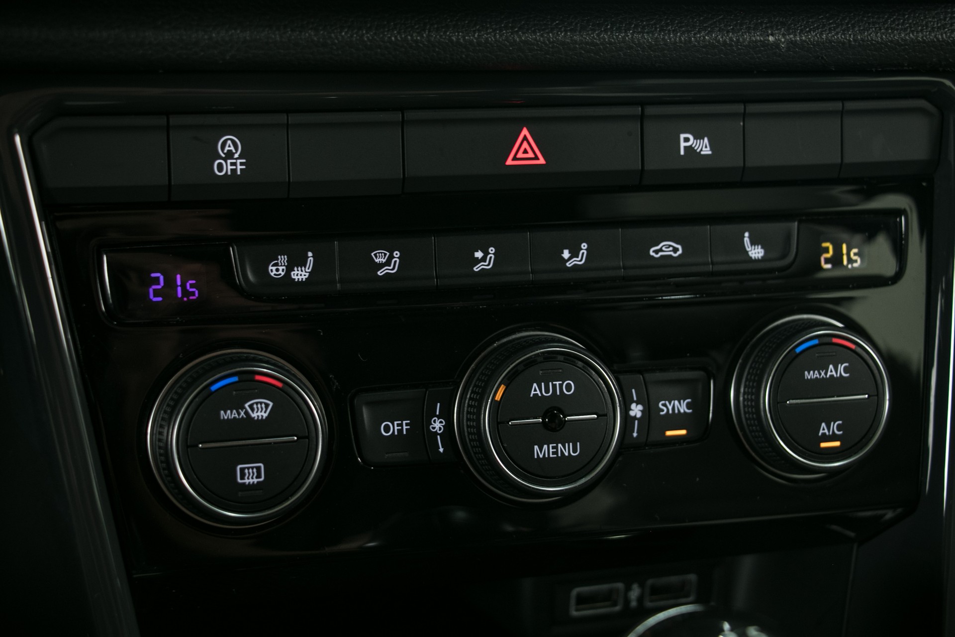 VW T-Roc 2.0 TDI SCR Sport 4Motion-image-7