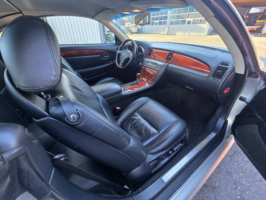 LEXUS SC 430 Automatic-image-14