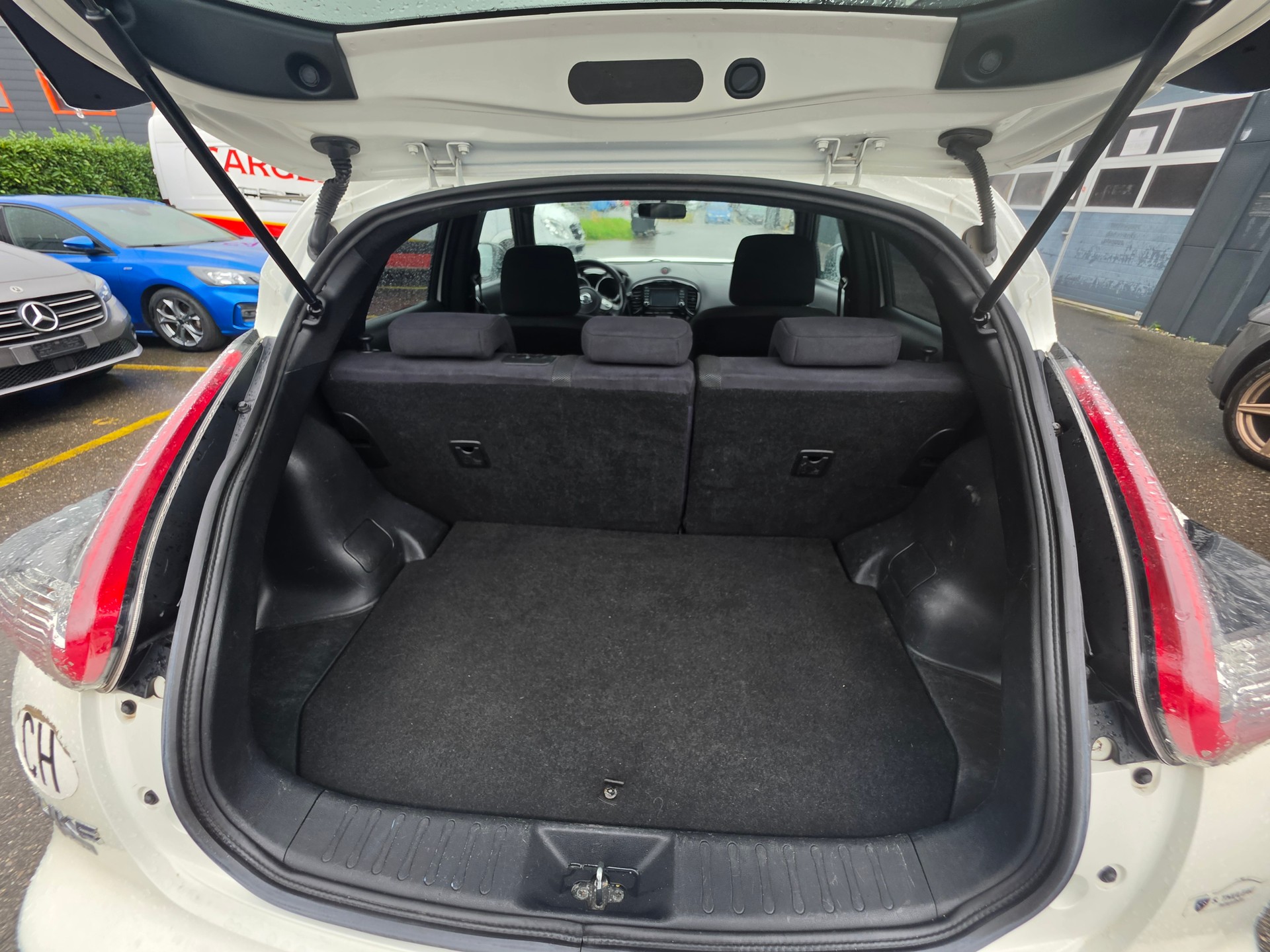NISSAN Juke 1.6 DIG-T tekna 17'' 4x4 Xtronic M-CVT-image-7