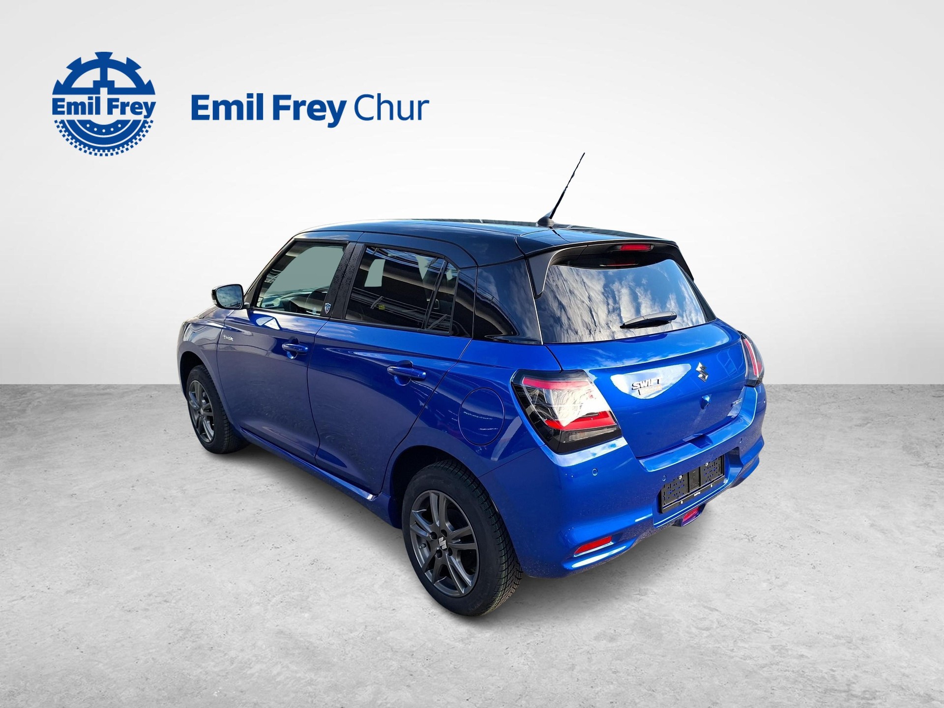 SUZUKI Swift 1.2 Piz Sulai Top Hybrid 4x4 inkl. 4 Alu- Winterräder-image-2