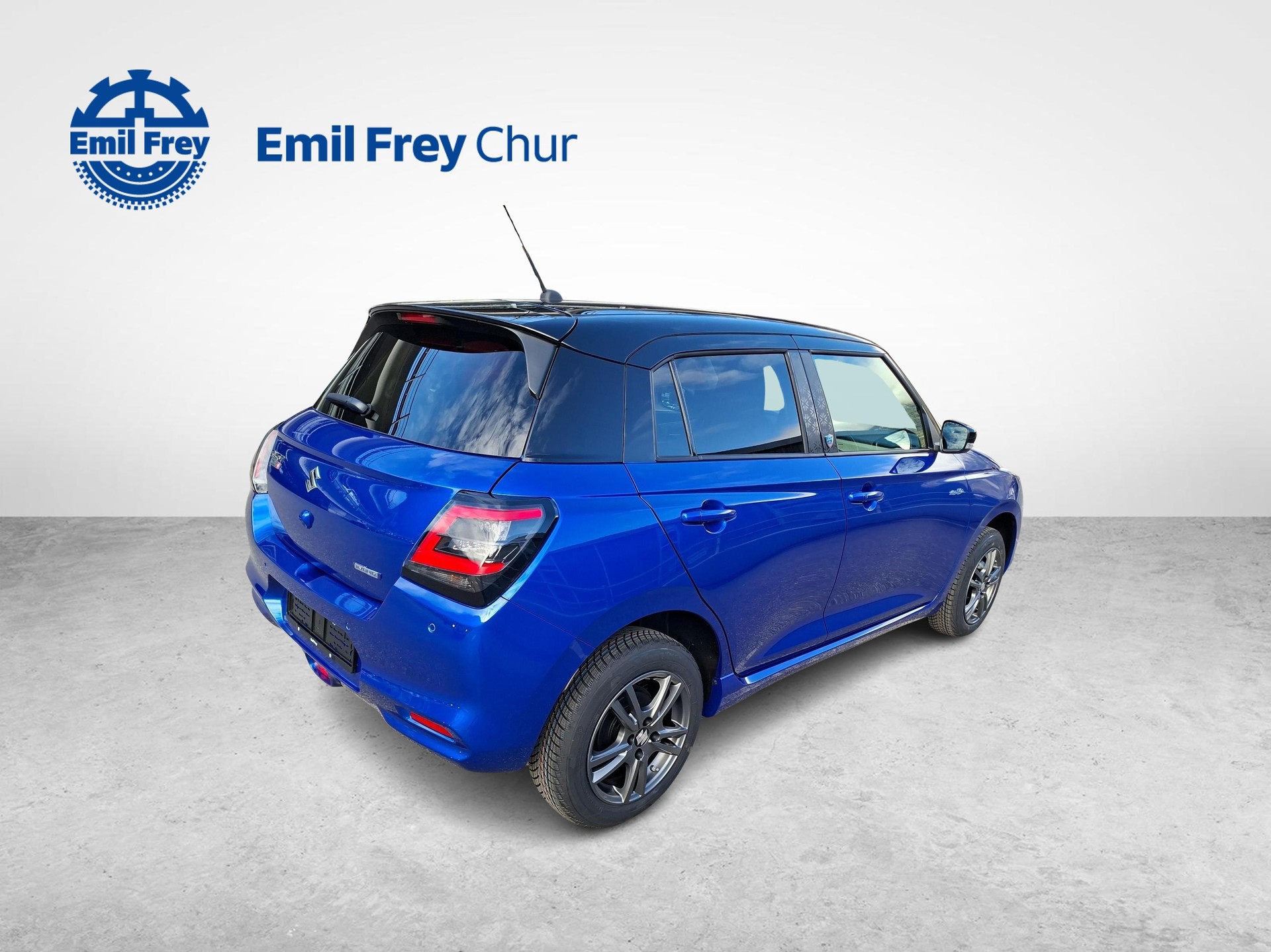 SUZUKI Swift 1.2 Piz Sulai Top Hybrid 4x4 inkl. 4 Alu- Winterräder-image-4
