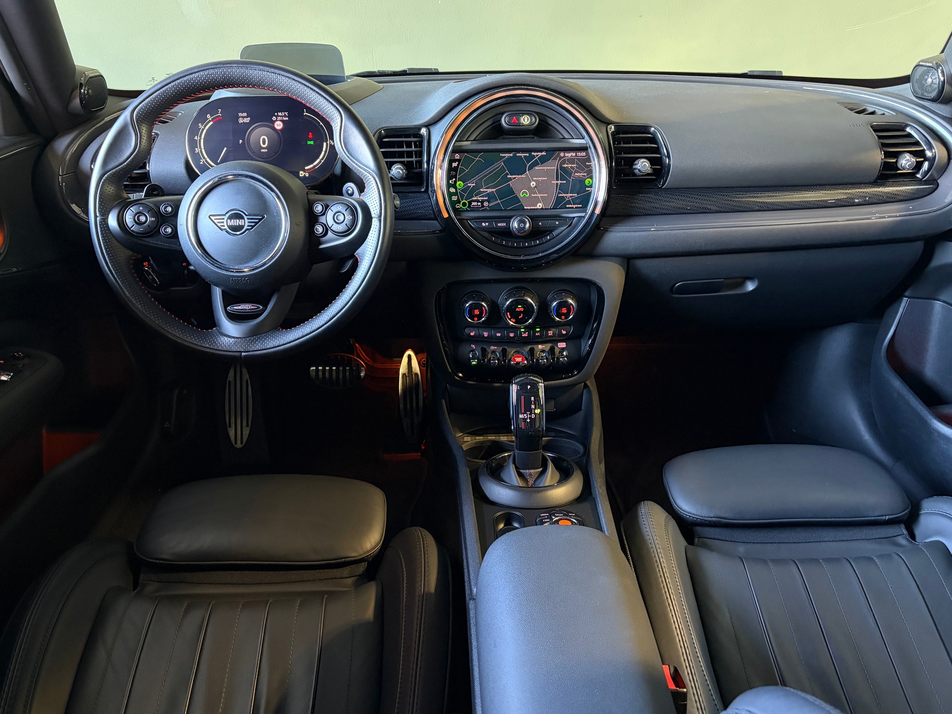 MINI Clubman Cooper S ALL4 Steptronic-image-9