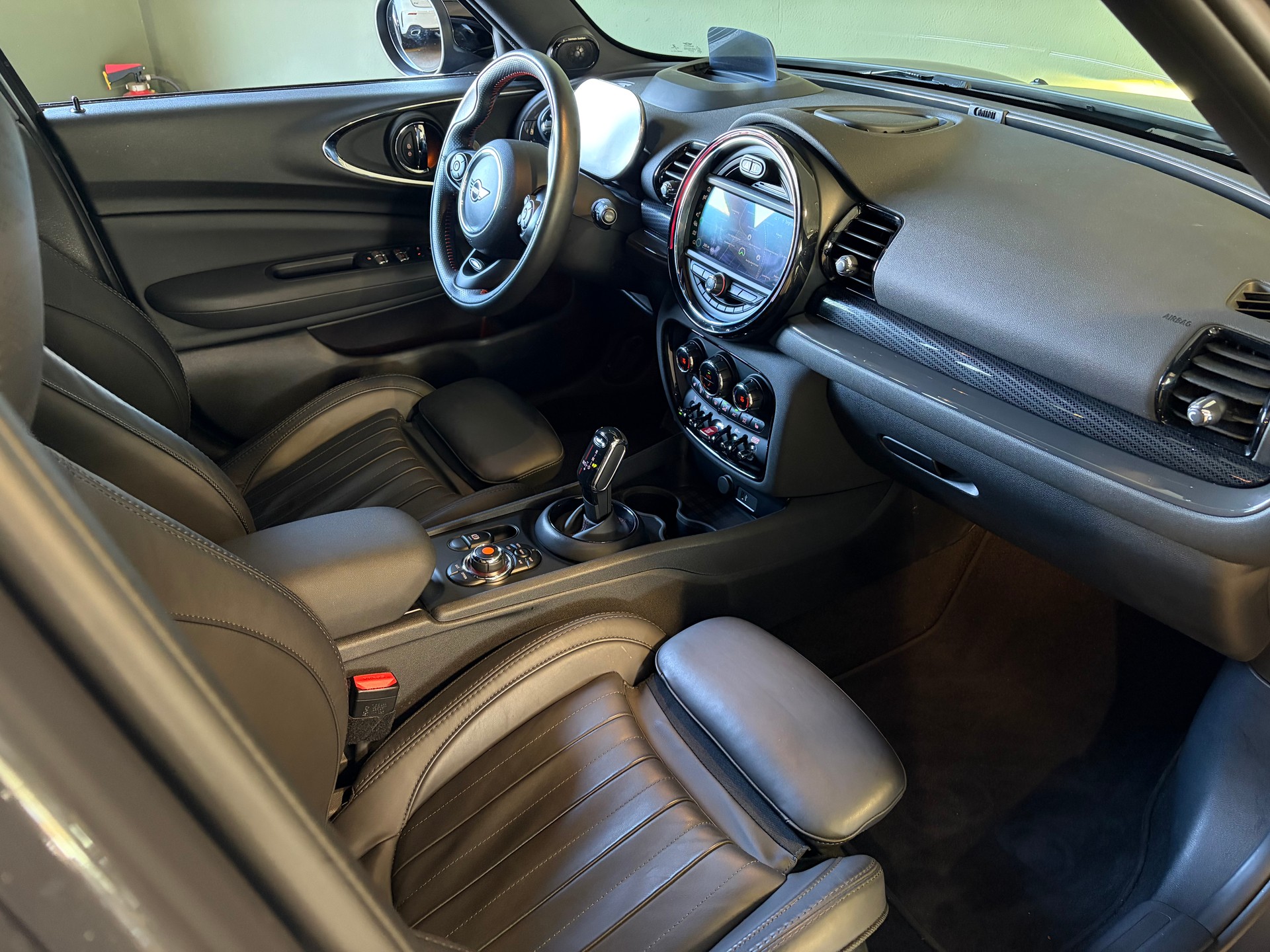 MINI Clubman Cooper S ALL4 Steptronic-image-10