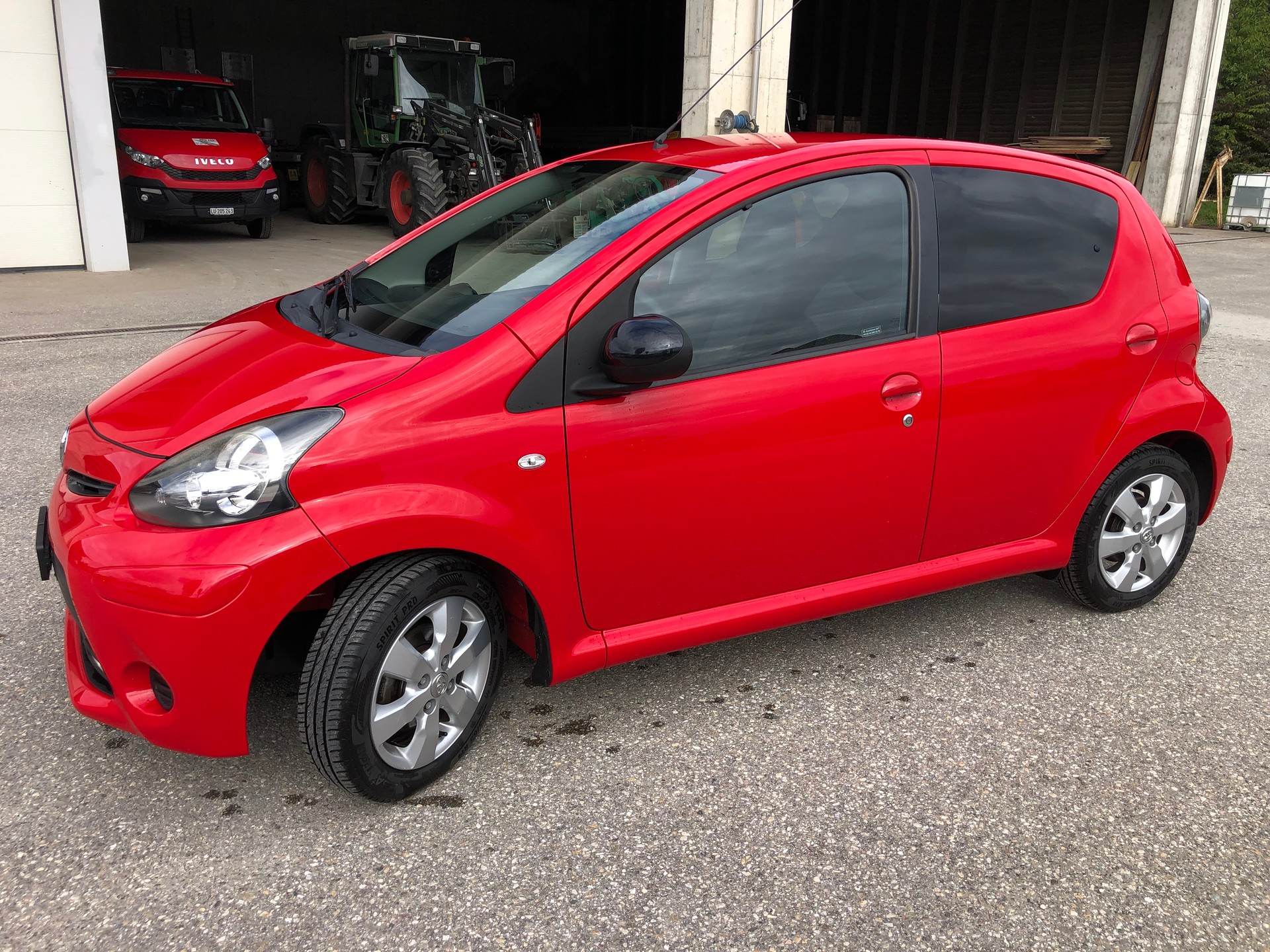 TOYOTA Aygo 1.0 VVT-i Sol-image-1
