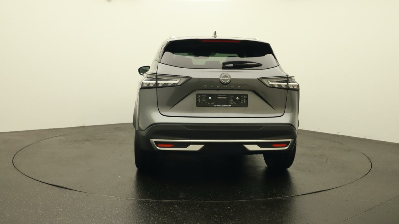 NISSAN Qashqai 1.3 DIG-T MHEV Tekna+ Xtronic 4x4-image-3
