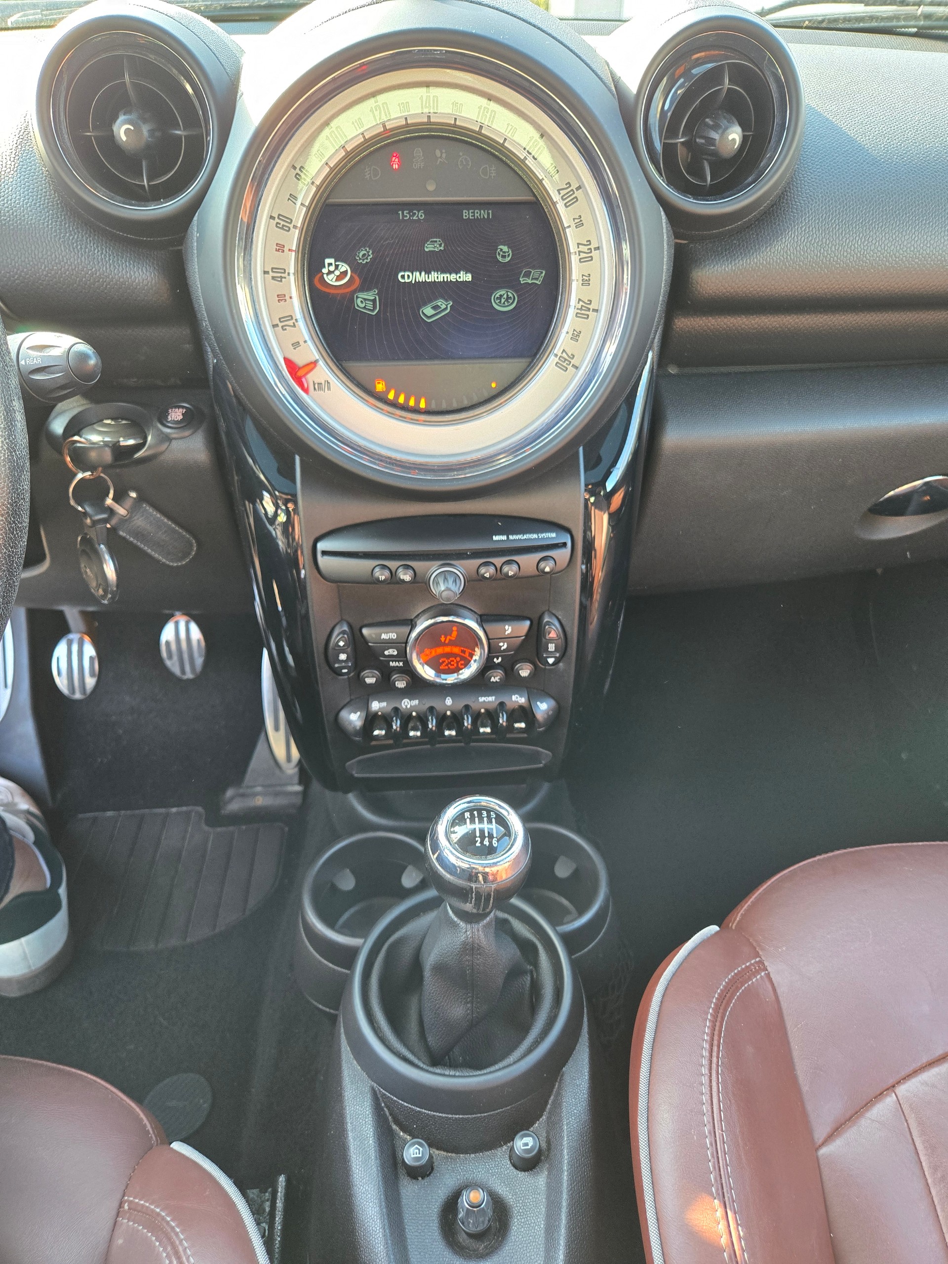 MINI Paceman Cooper S ALL4-image-11