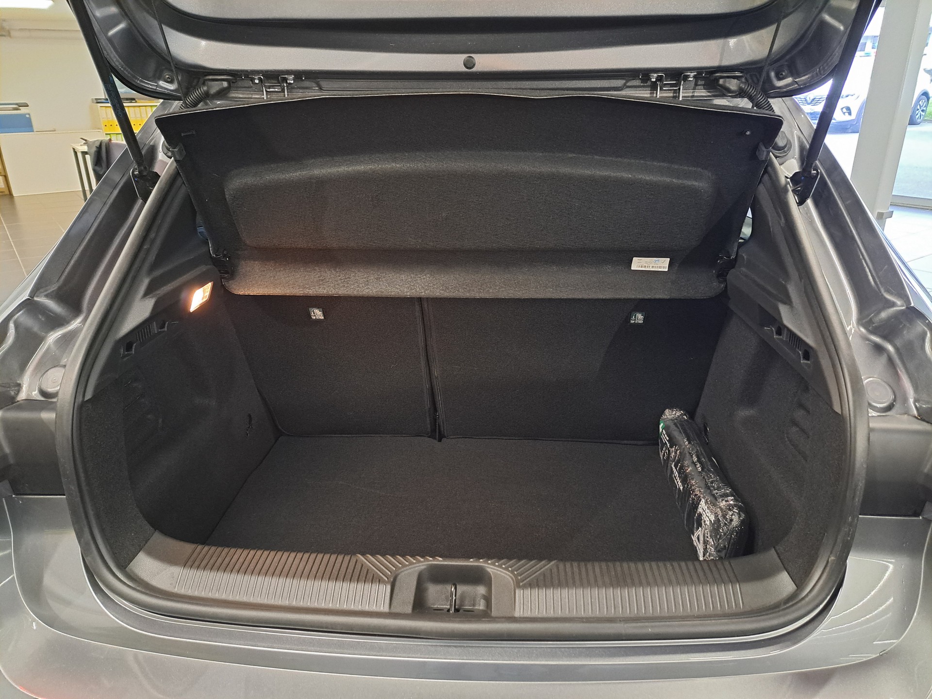 RENAULT Clio 1.8 E-Tech Techno Full-Hybride-image-4
