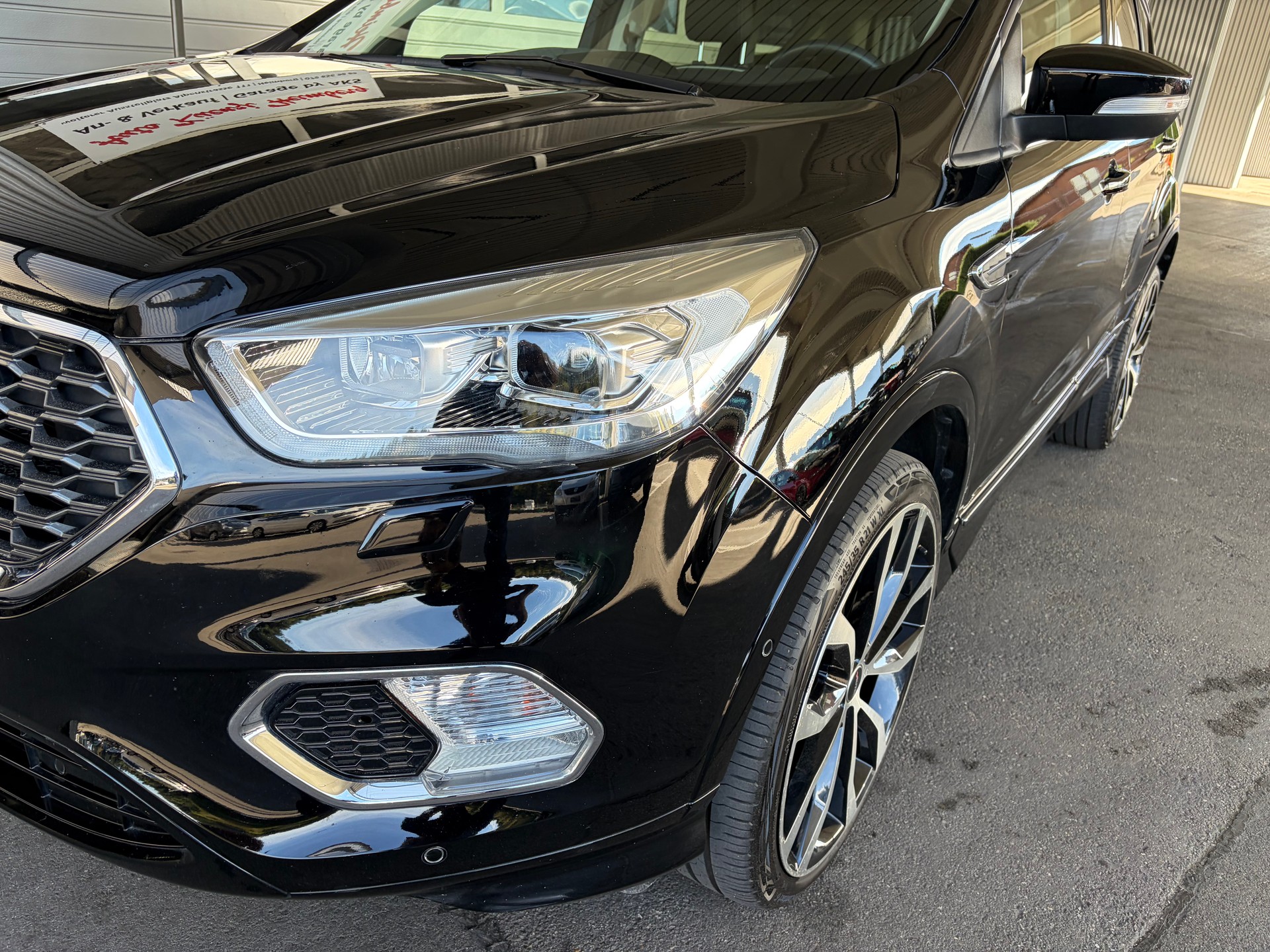 FORD Kuga 2.0 TDCi Vignale 4WD PowerShift-image-4