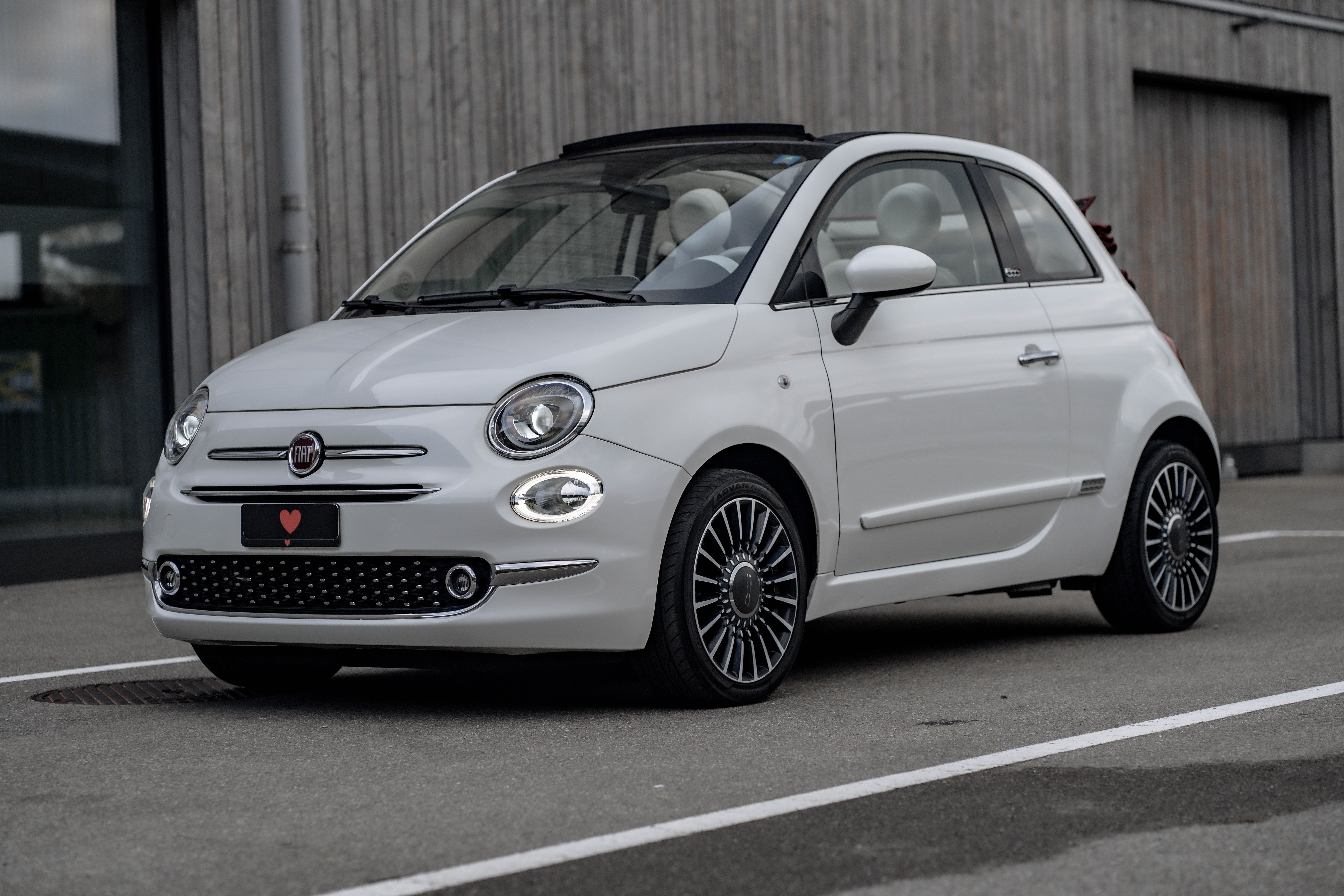 Car photo