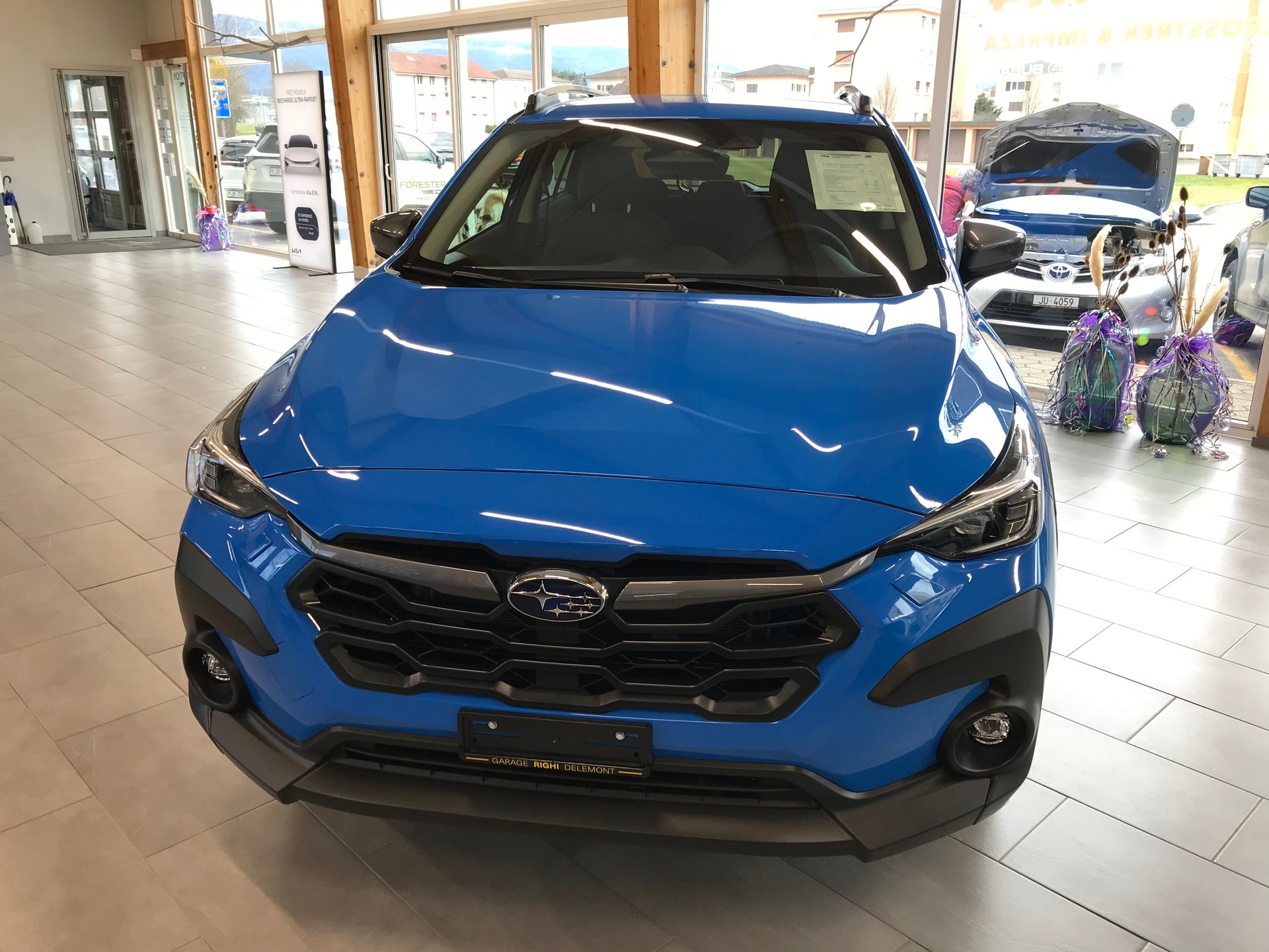 SUBARU Crosstrek 2.0 e-Boxer Swiss Plus AWD Lineartronic-image-1