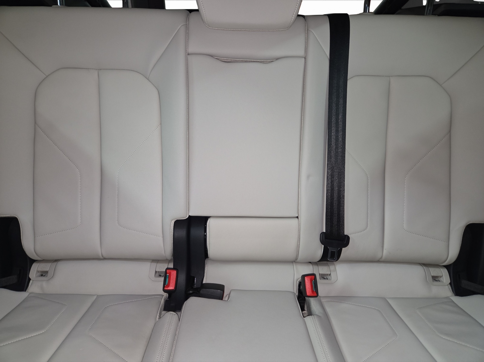 AUDI Q3 Sportback 40 TDI Attraction quattro-image-7