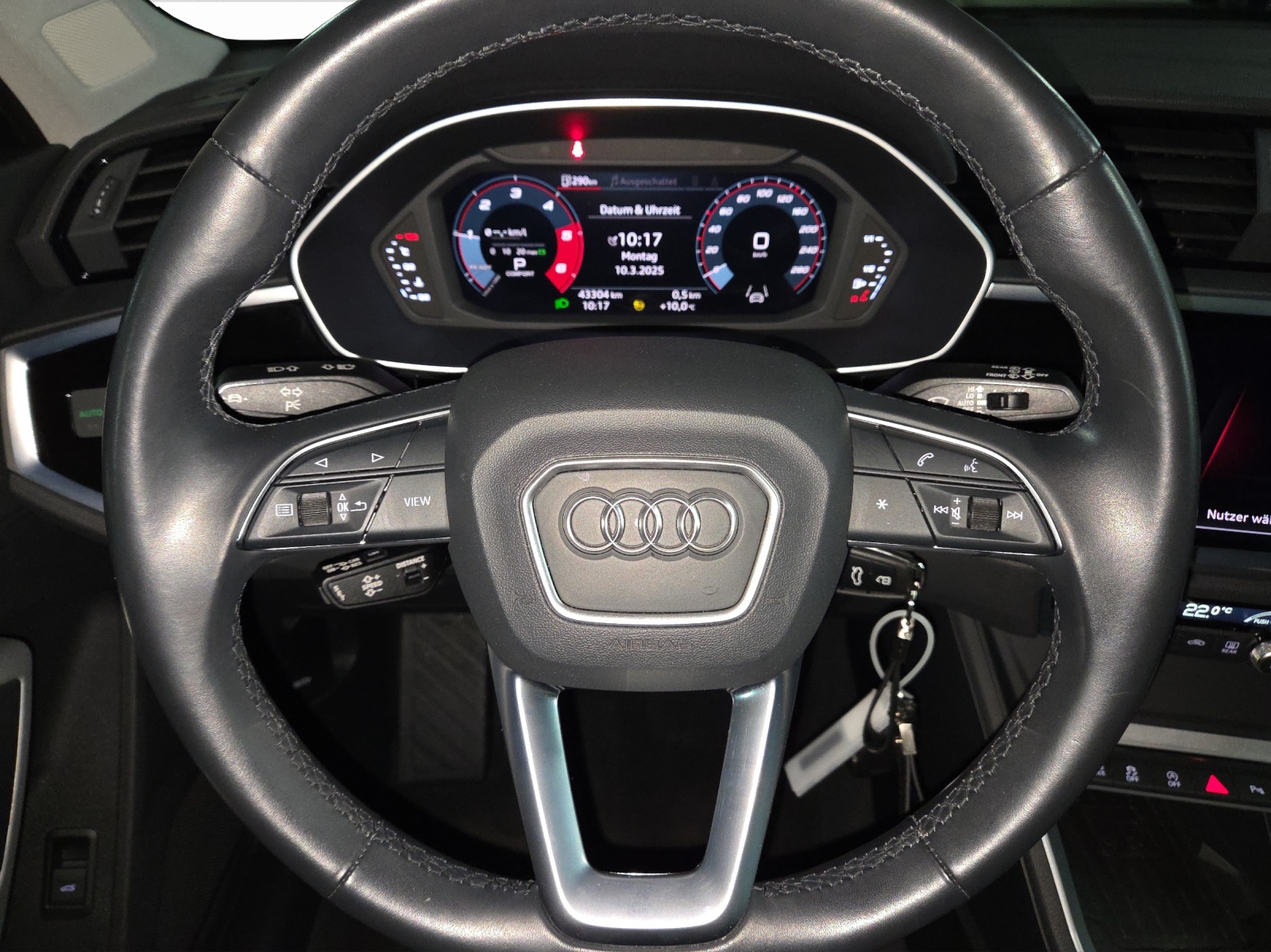 AUDI Q3 Sportback 40 TDI Attraction quattro S-tronic-image-5