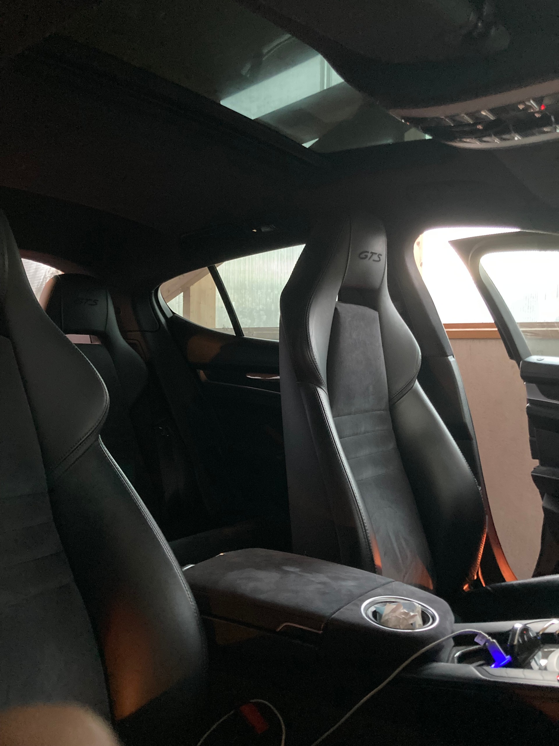 PORSCHE Panamera GTS 4.8 PDK-image-7