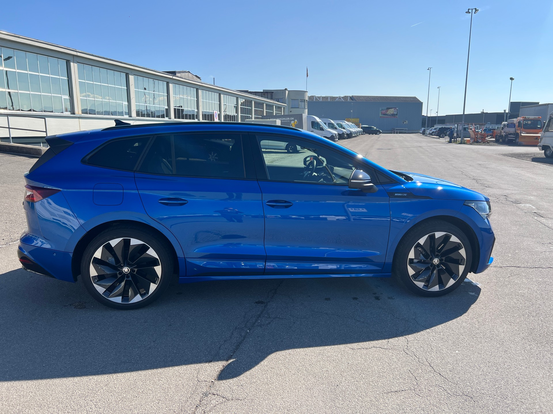SKODA Enyaq iV 80x SportLine-image-4
