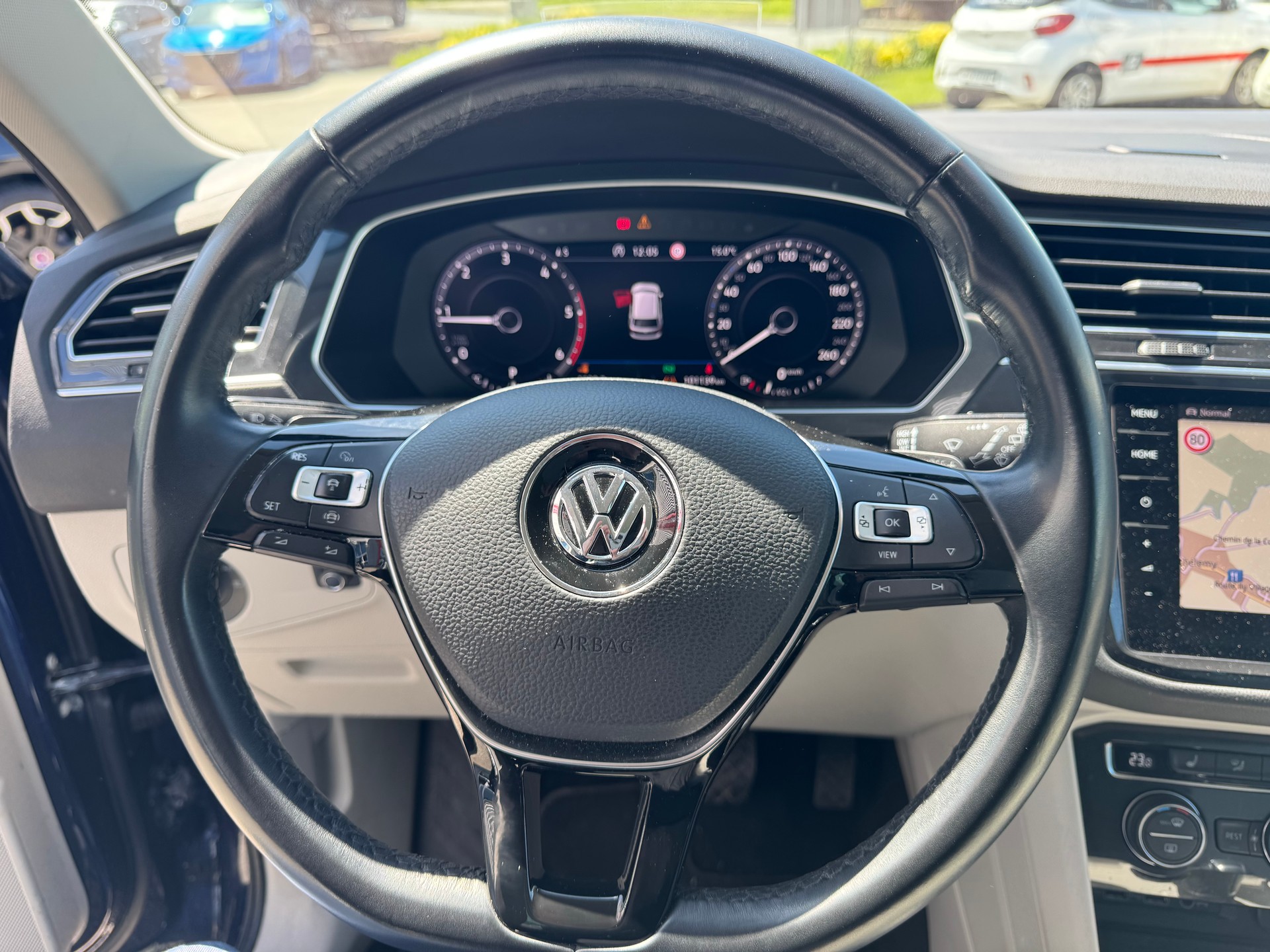 VW Tiguan 2.0 TDI SCR Highline 4Motion DSG-image-13