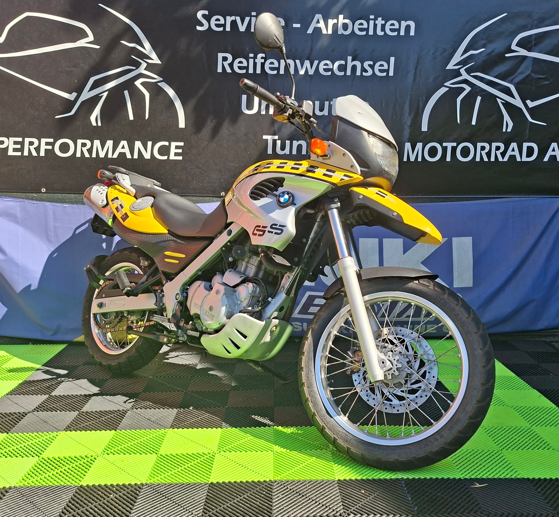 BMW F 650 GS-showroom-element-1