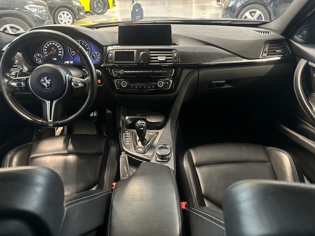 BMW M3 Drivelogic-image-4