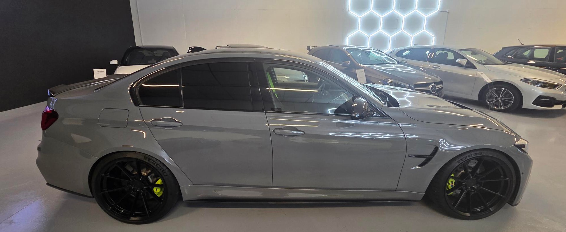 BMW M3 Drivelogic-image-1