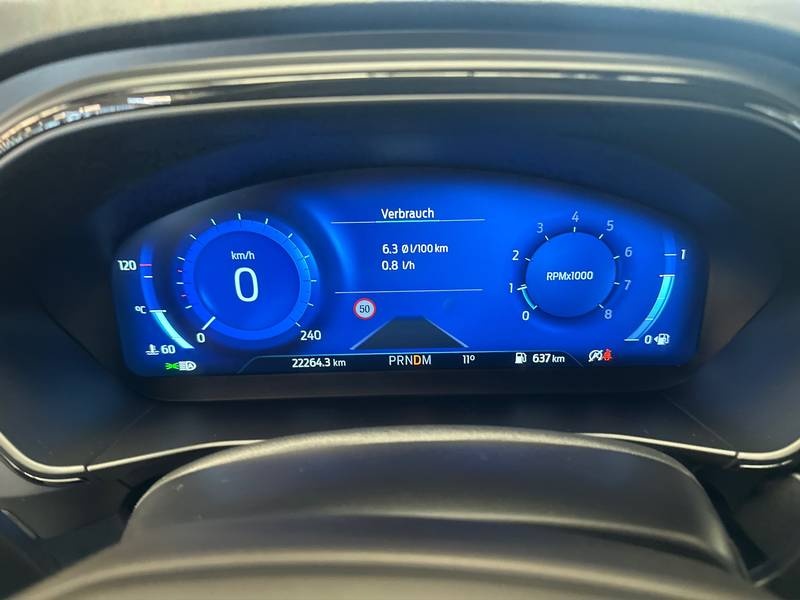 FORD Focus 1.0 MHEV ST-Line X Automat-image-4