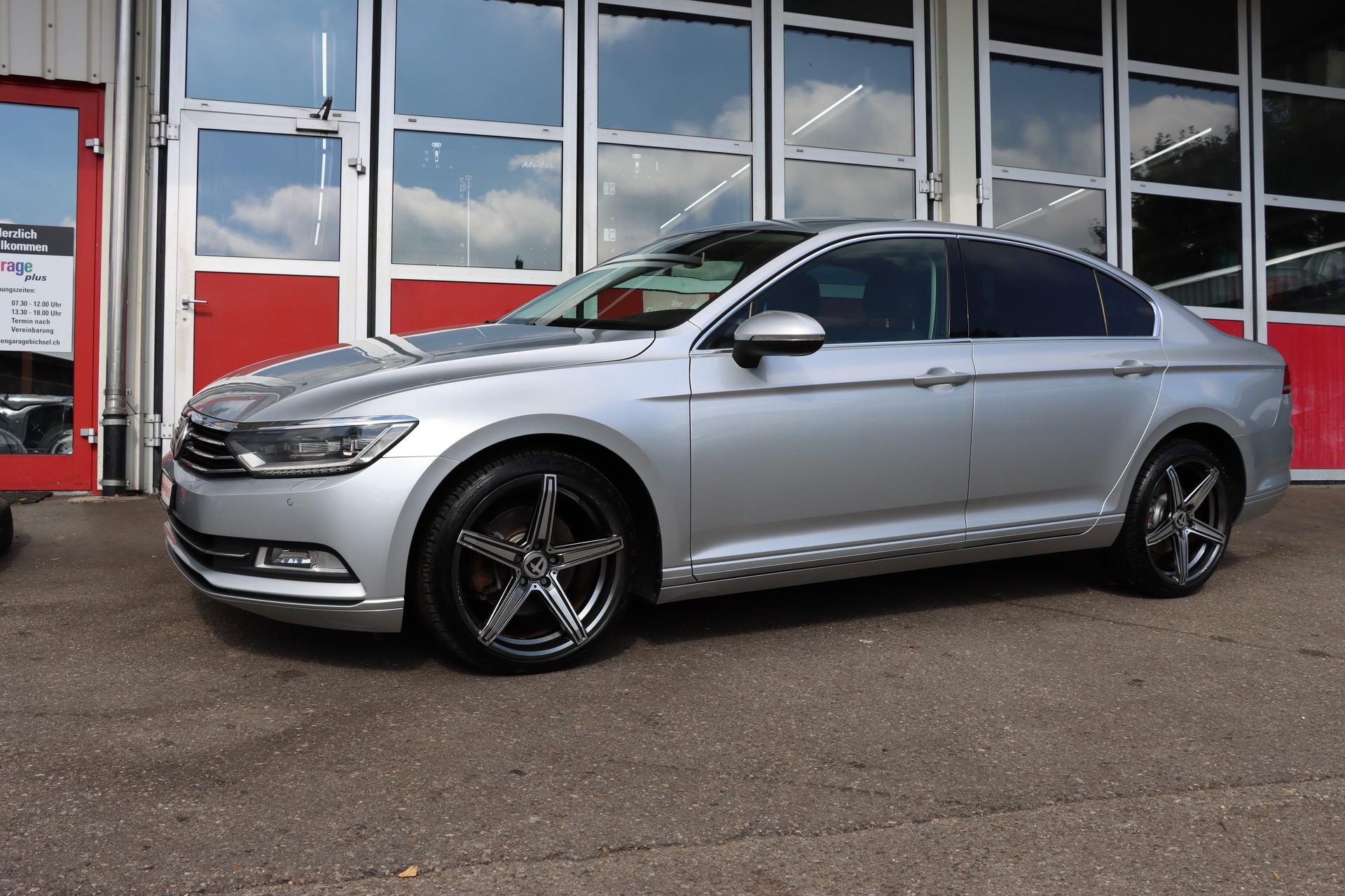VW Passat 2.0 TDI BMT Comfortline DSG-image-4