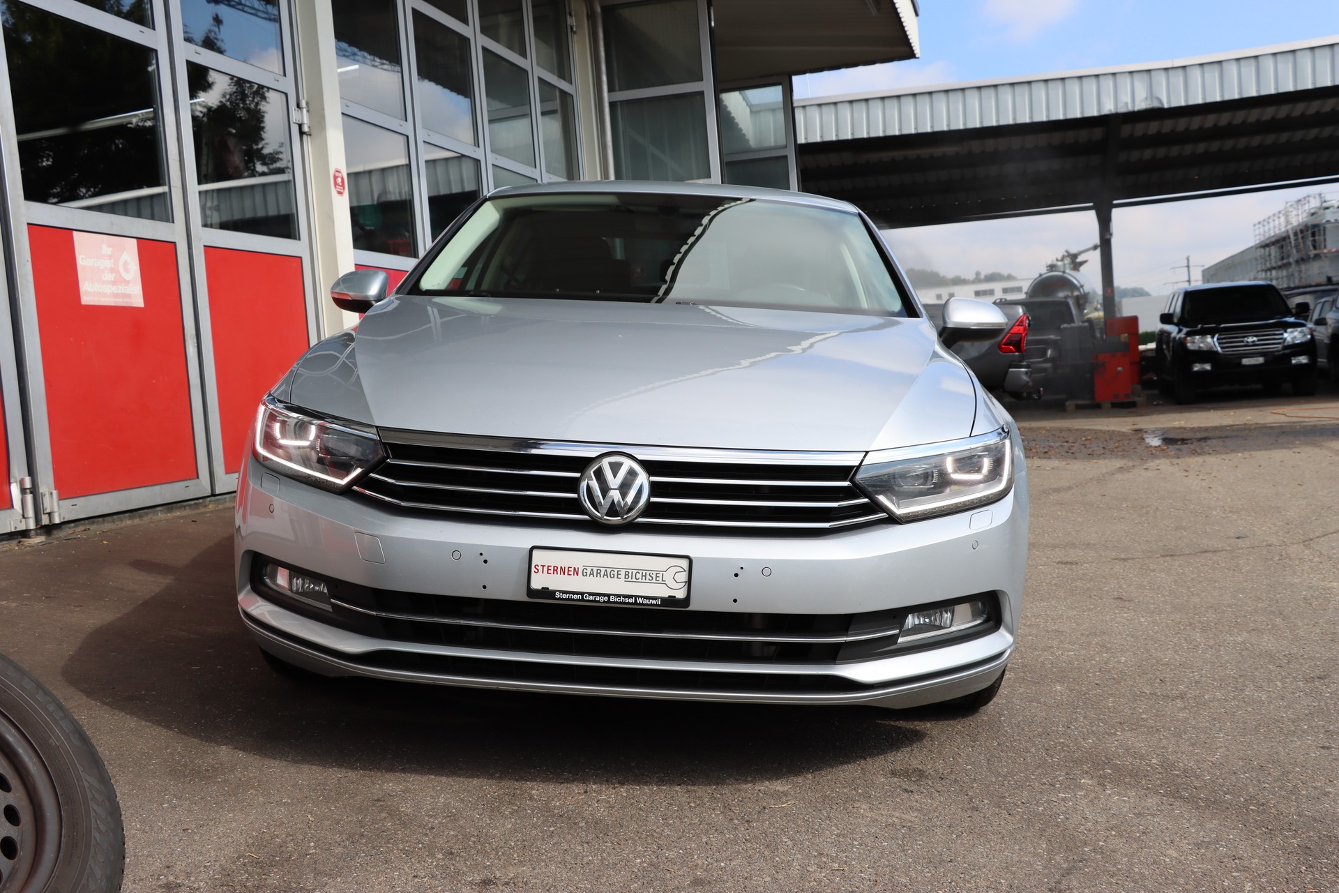 VW Passat 2.0 TDI BMT Comfortline DSG-showroom-element-2