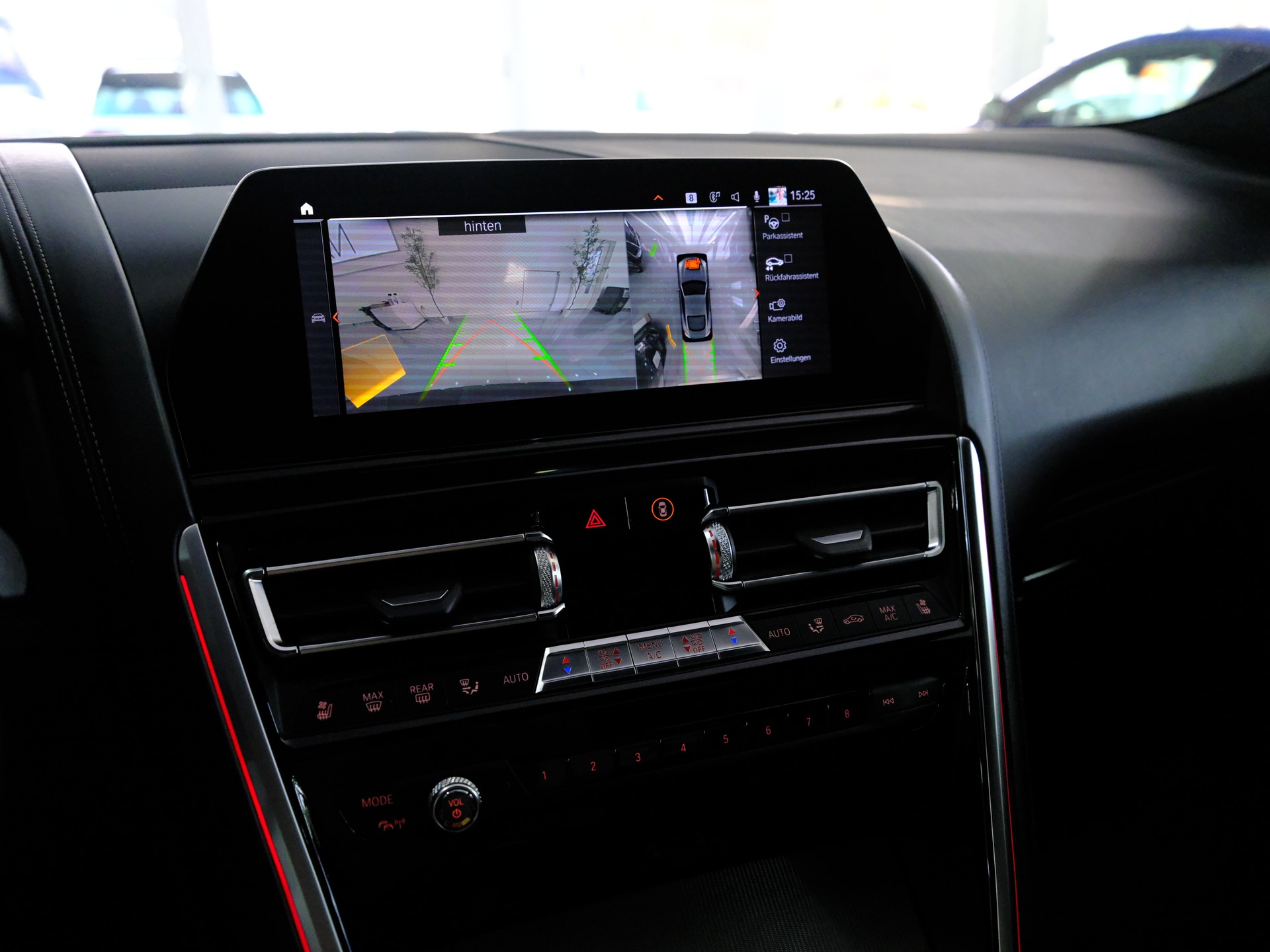 BMW M850i xDrive Steptronic-image-14