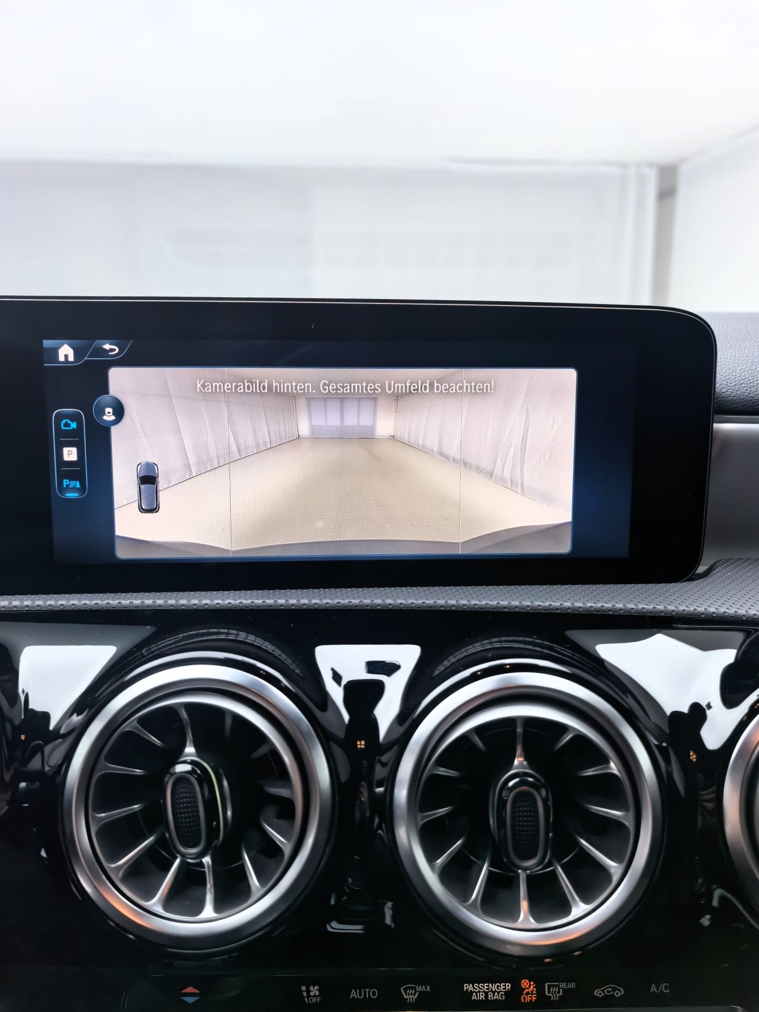 MERCEDES-BENZ A 250 4Matic 8G-DCT AMG-Line-image-22