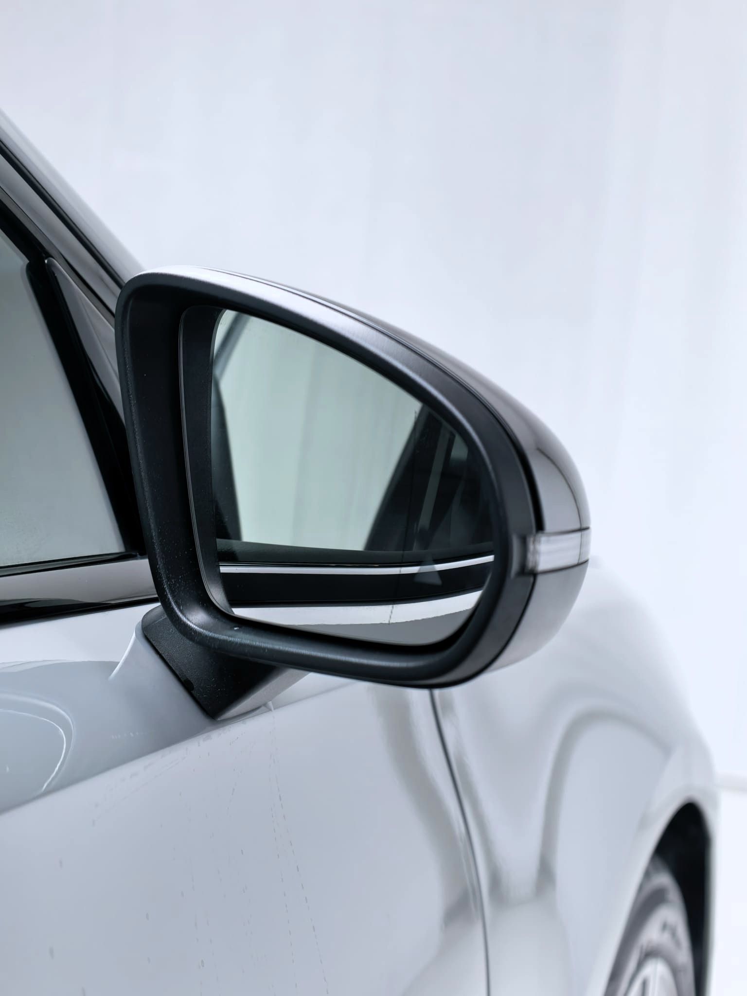 MERCEDES-BENZ A 250 4Matic 8G-DCT AMG-Line-image-18