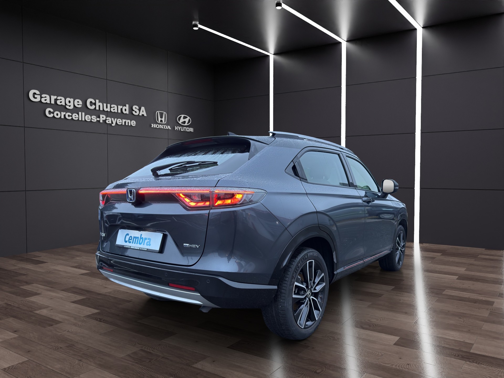 HONDA HR-V 1.5i-MMD Advance Style CVT-image-4