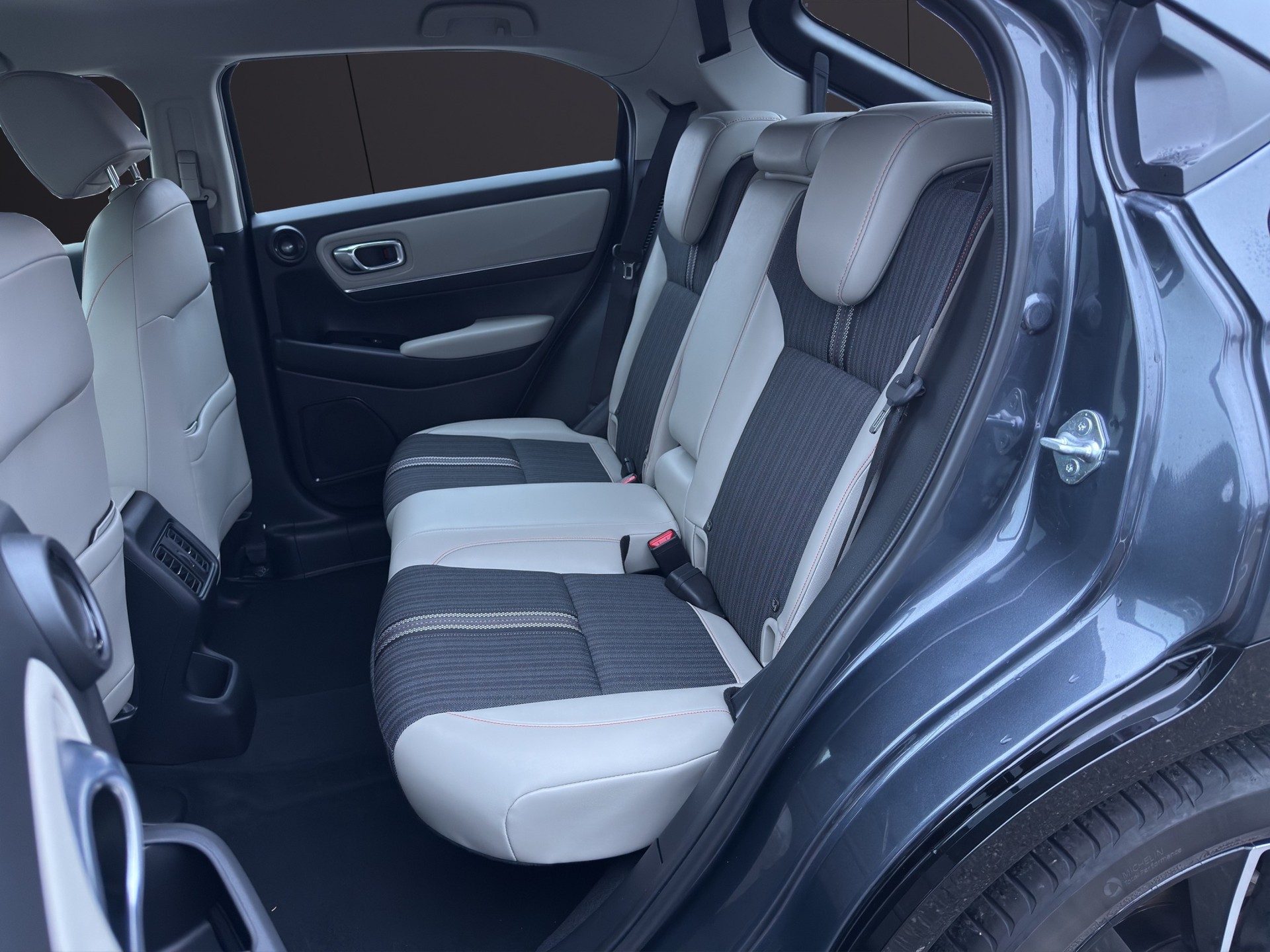 HONDA HR-V 1.5i-MMD Advance Style CVT-image-15