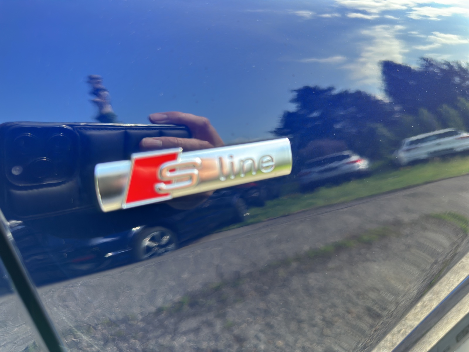 AUDI Q4 e-tron 40-image-14