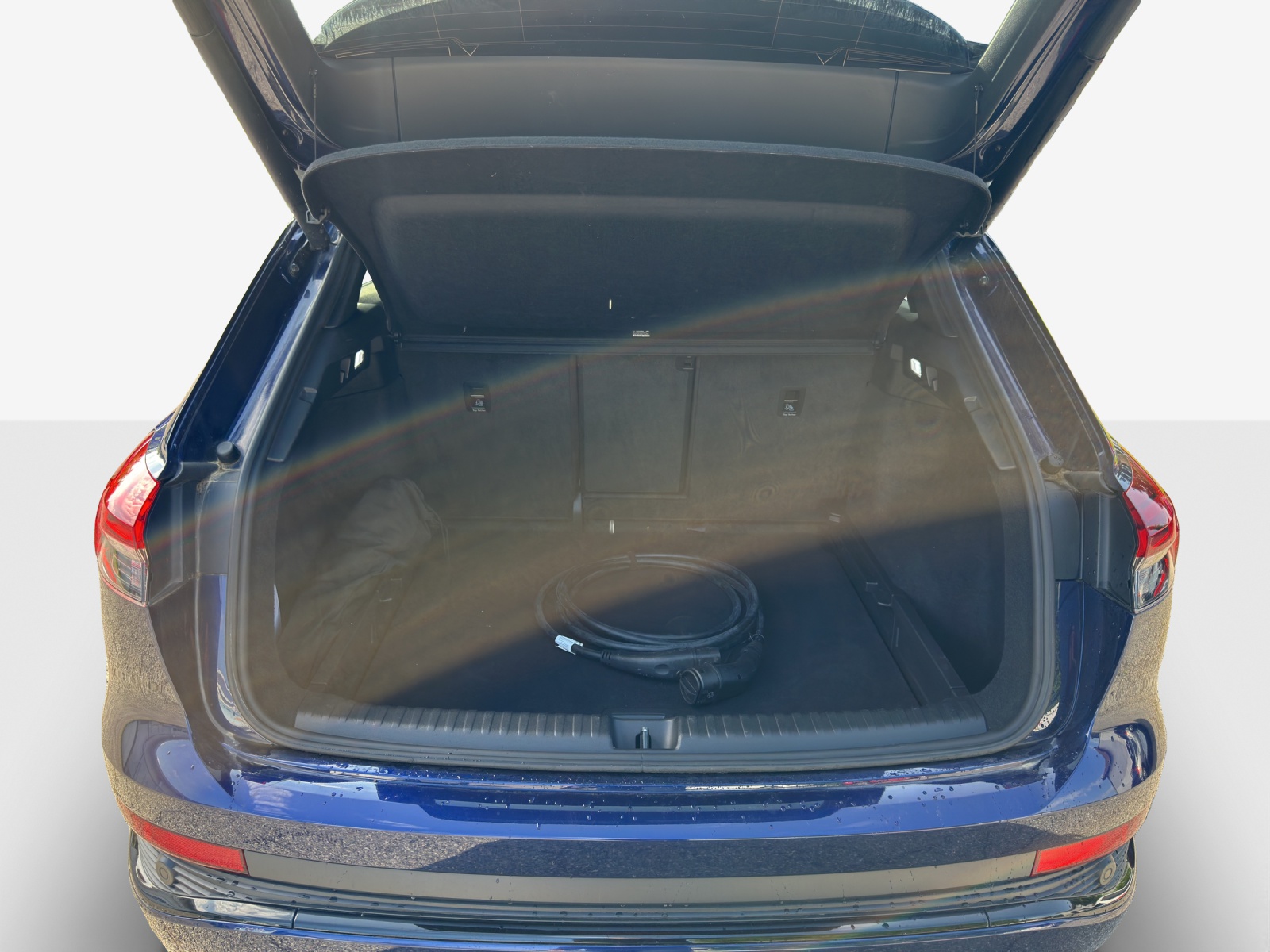 AUDI Q4 e-tron 40-image-13