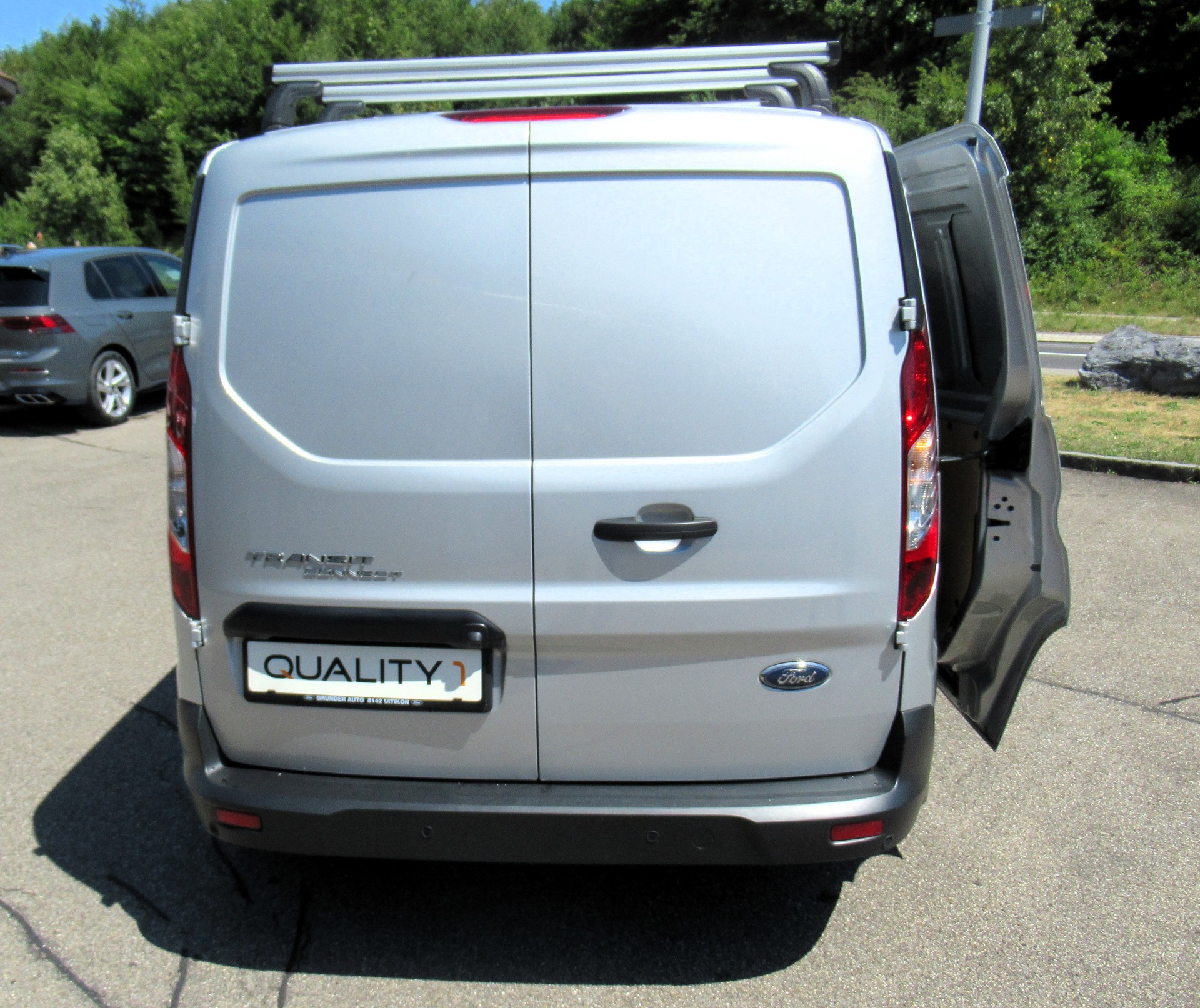 FORD Transit Connect Van T220 1.5 EcoBlue Trend Automat-showroom-element-3