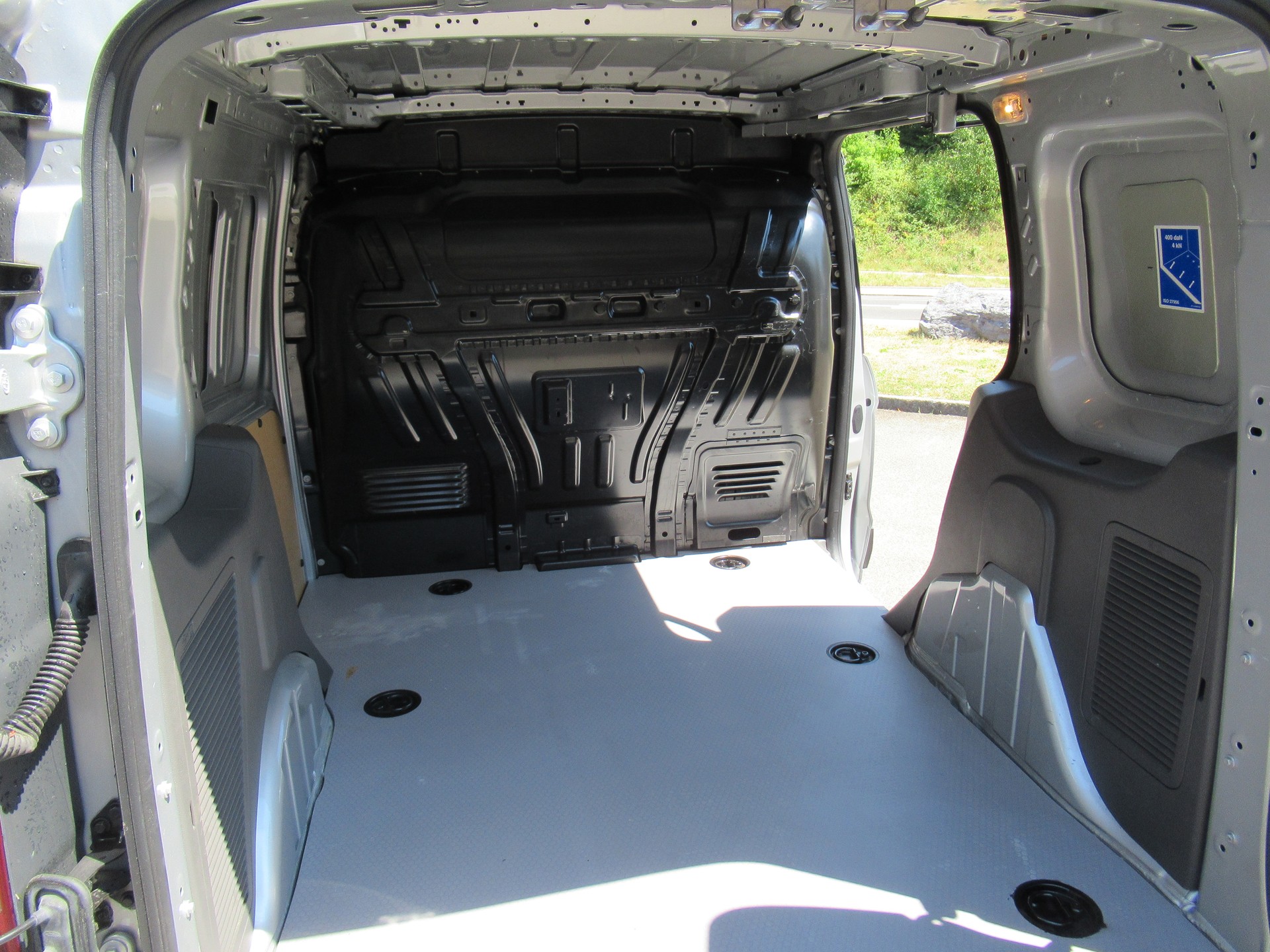 FORD Transit Connect Van T220 1.5 EcoBlue Trend Automat-image-15