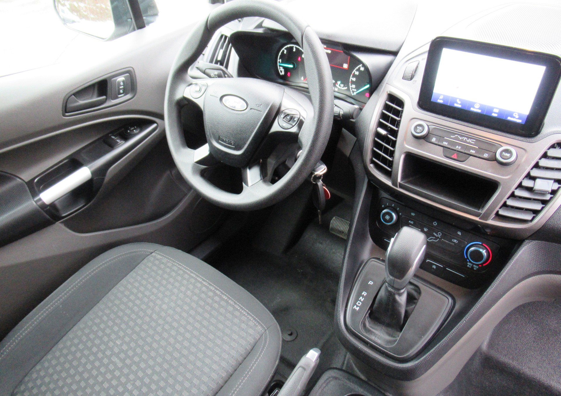 FORD Transit Connect Van T220 1.5 EcoBlue Trend Automat-image-13