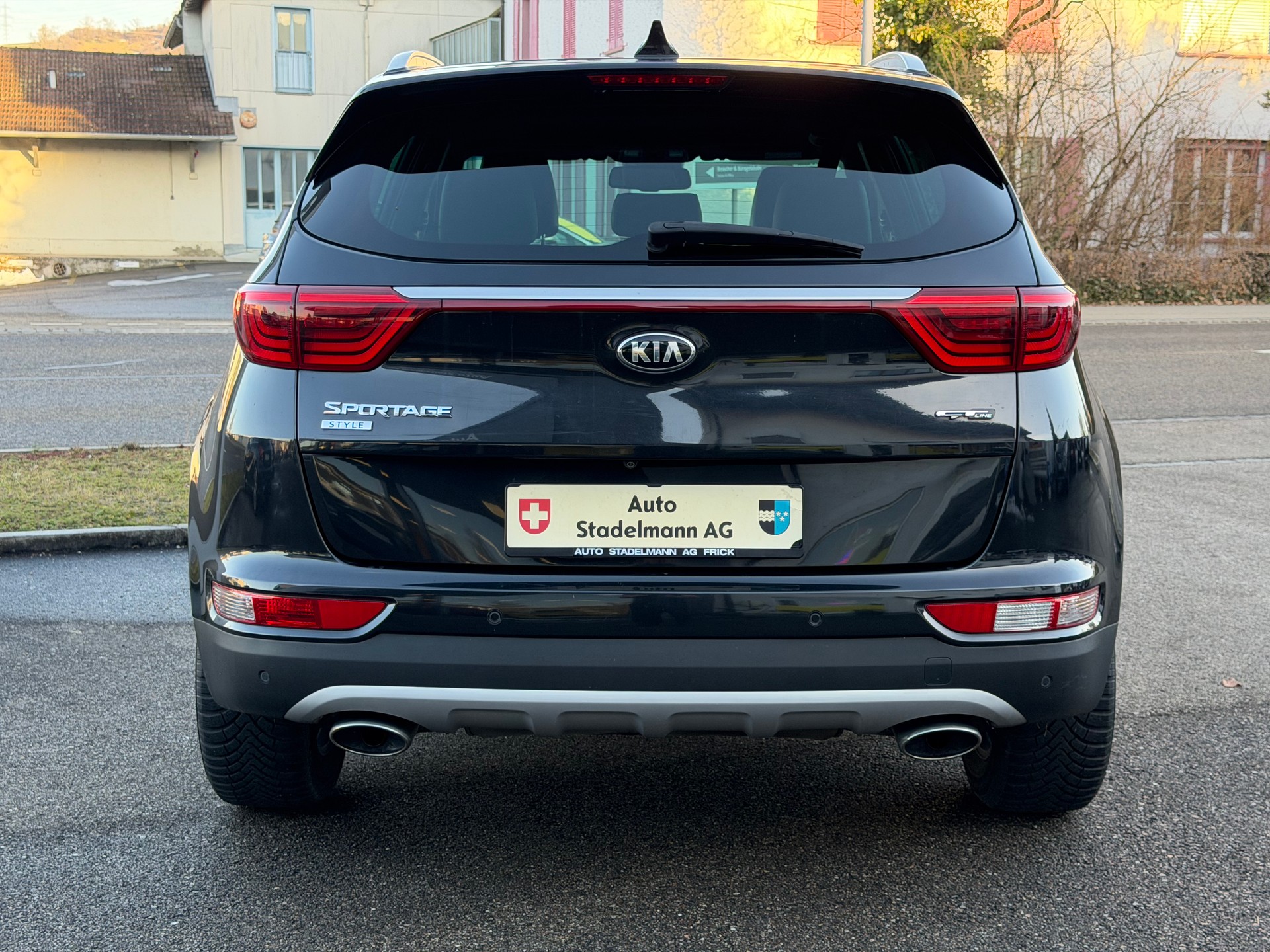 KIA Sportage 1.6 T-GDi Style GT-Line-image-4