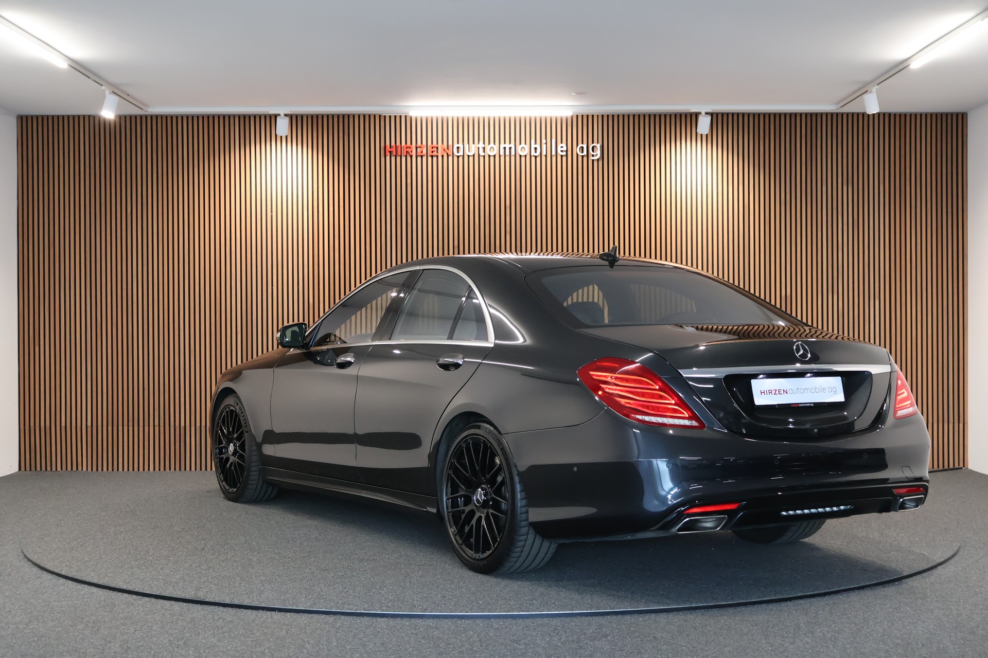 MERCEDES-BENZ S 500 4Matic 7G-Tronic-image-2