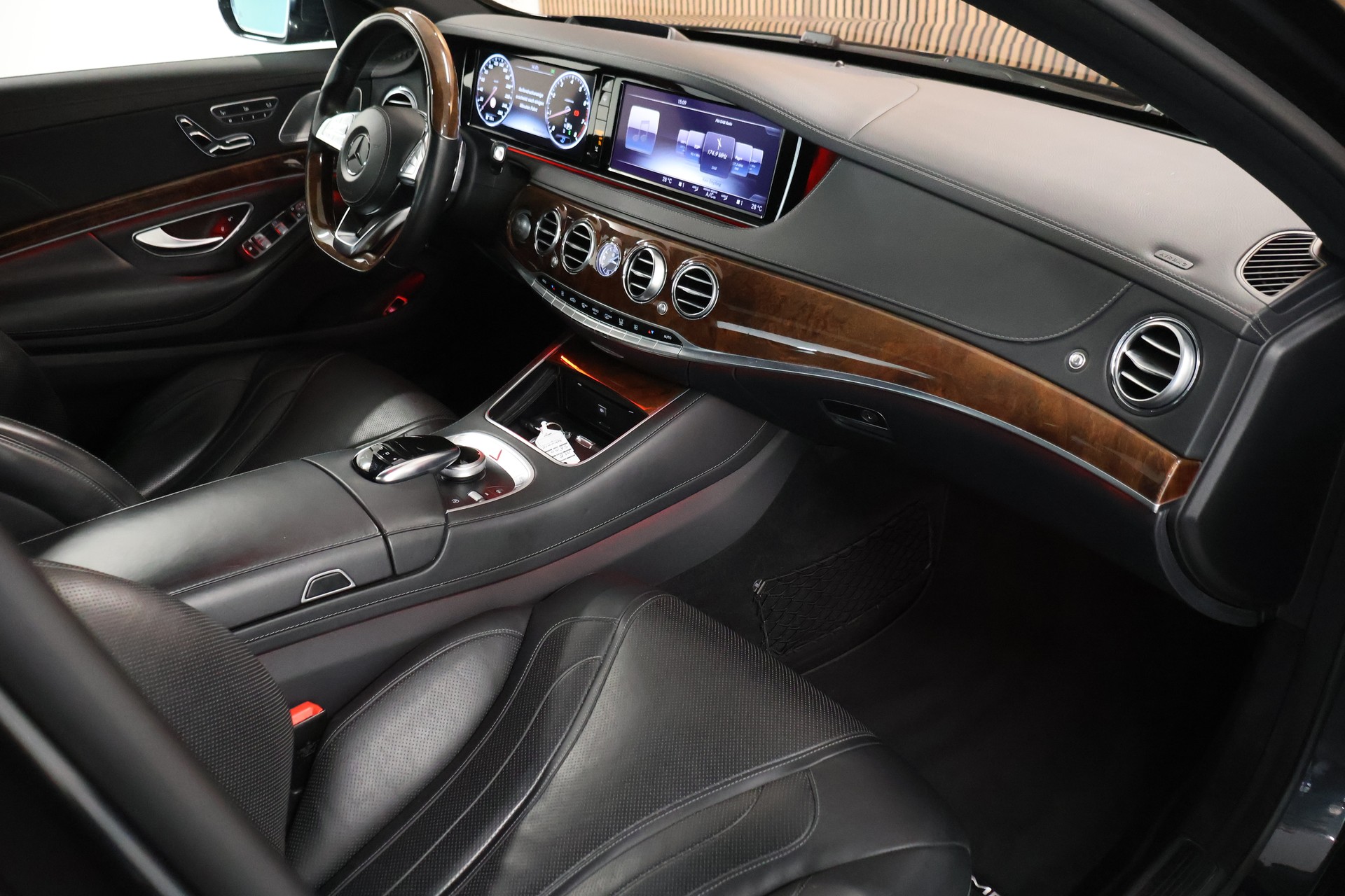 MERCEDES-BENZ S 500 4Matic 7G-Tronic-image-15