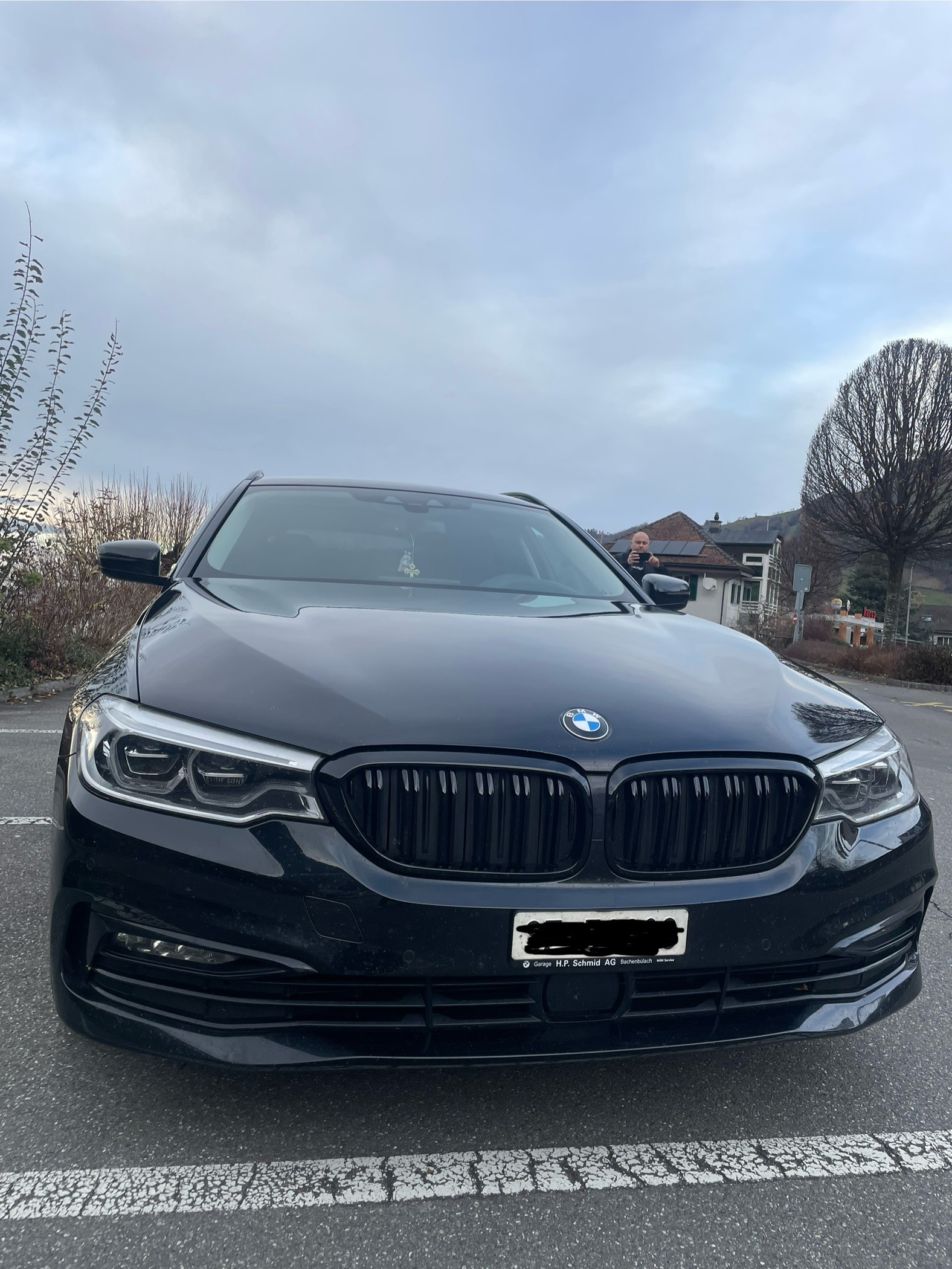 BMW 530d xDrive Touring Sport Line Steptronic-image-0