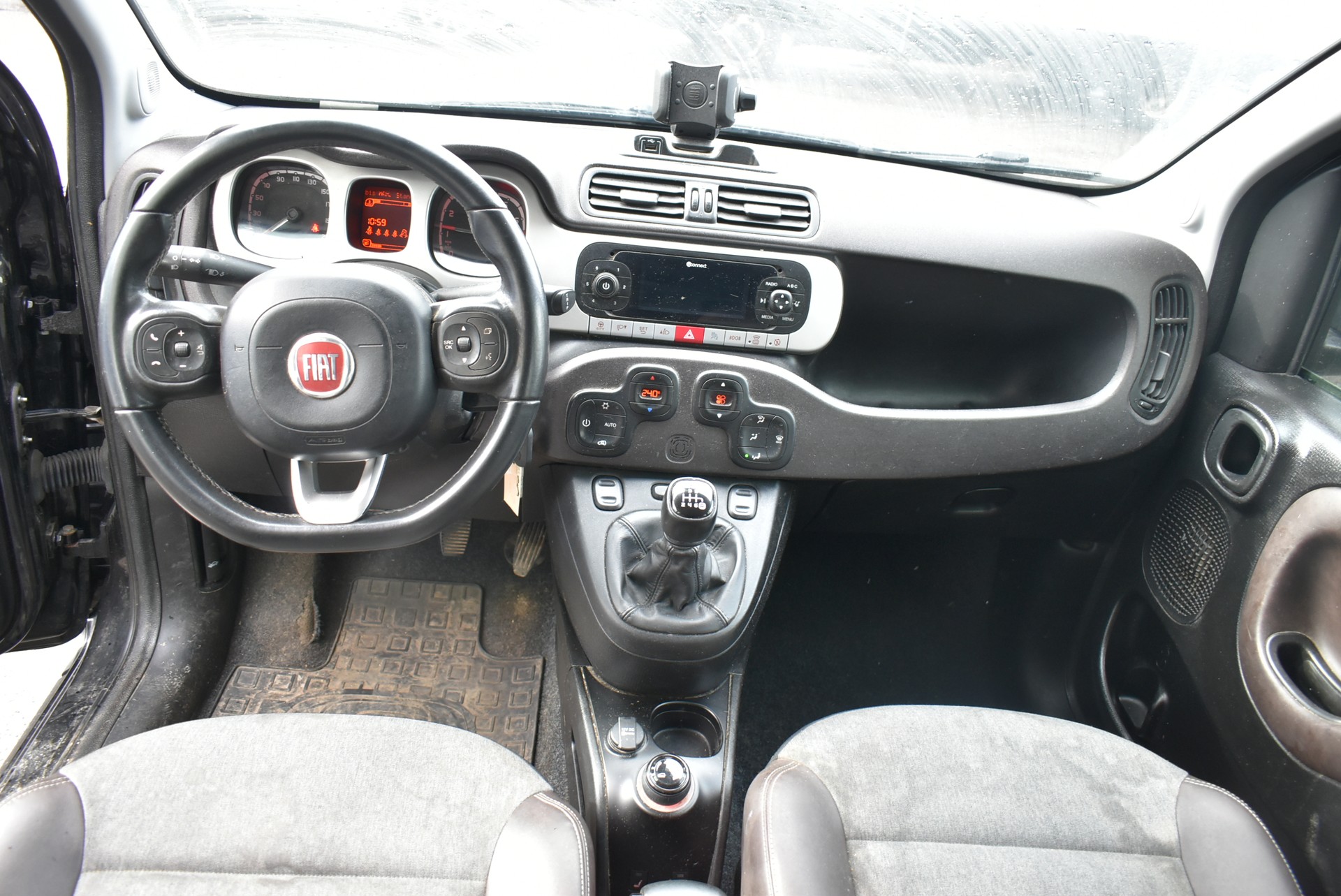 FIAT Panda 0.9 Twinair Turbo Cross 4x4-image-3
