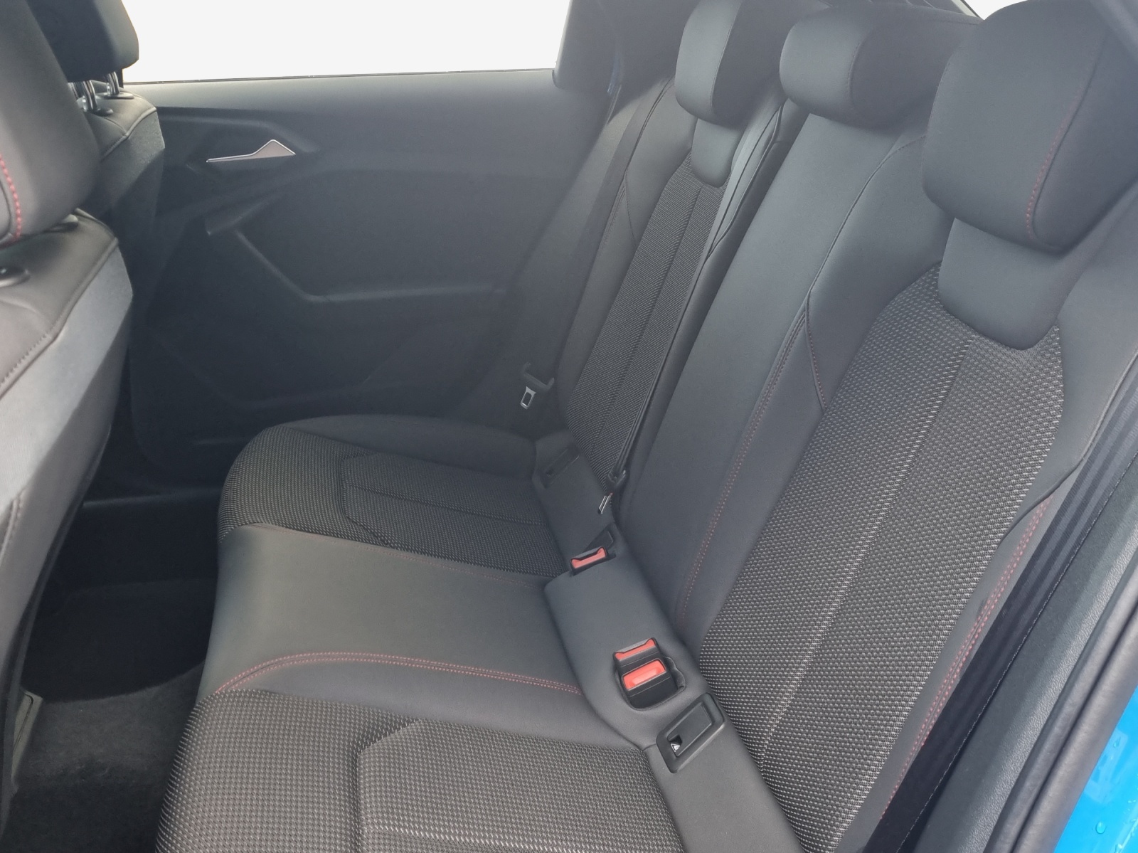 AUDI A1 Sportback 30 TFSI S Line S-tronic-image-11