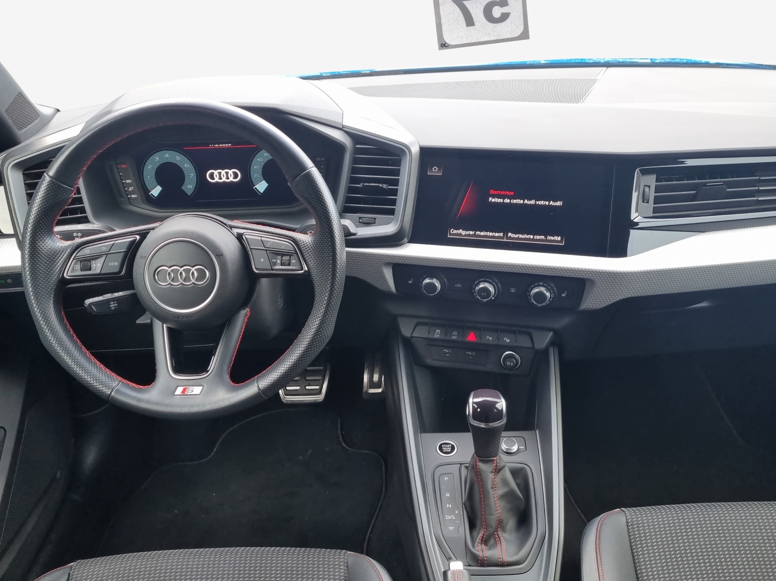 AUDI A1 Sportback 30 TFSI S Line S-tronic-image-8
