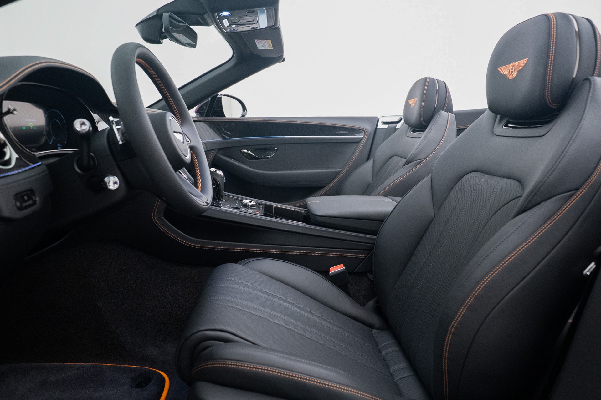 BENTLEY Continental GTC Black Edition 1 of 400-image-3