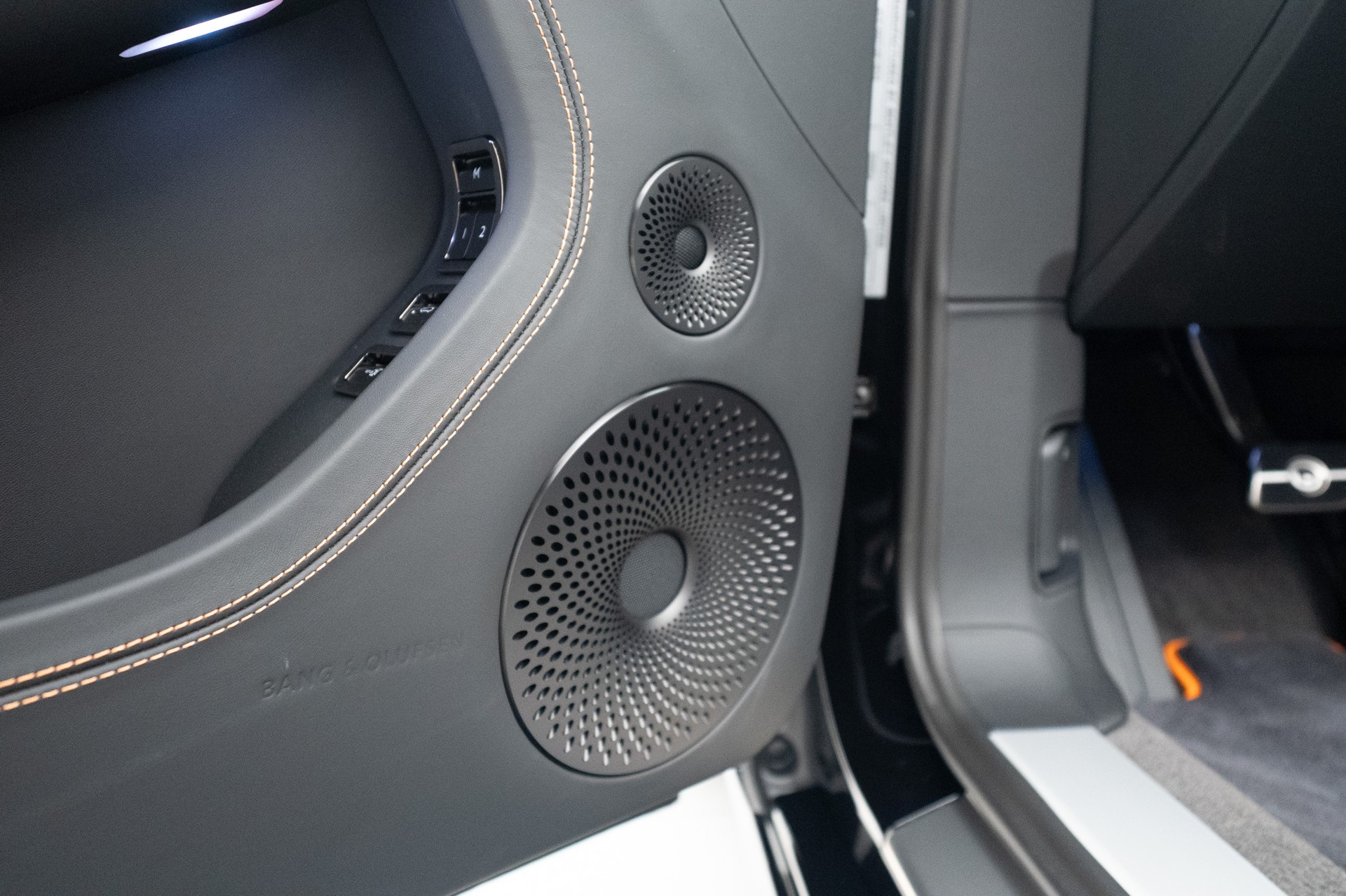 BENTLEY Continental GTC Black Edition 1 of 400-image-6