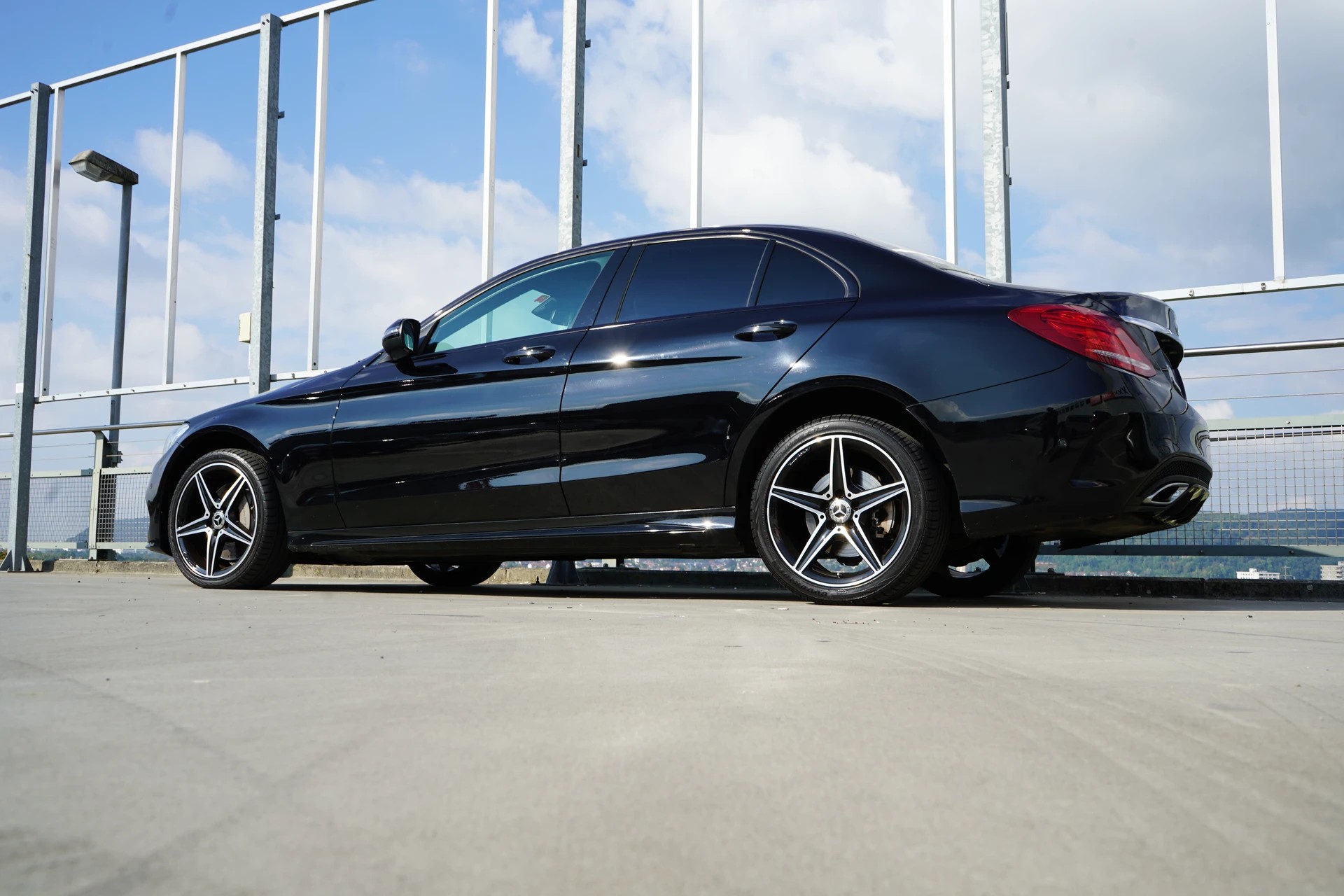 MERCEDES-BENZ C 250 d SWISS STAR AMG LINE NIGHT 4MATIC 9G-TRONIC l 204 PS-image-13
