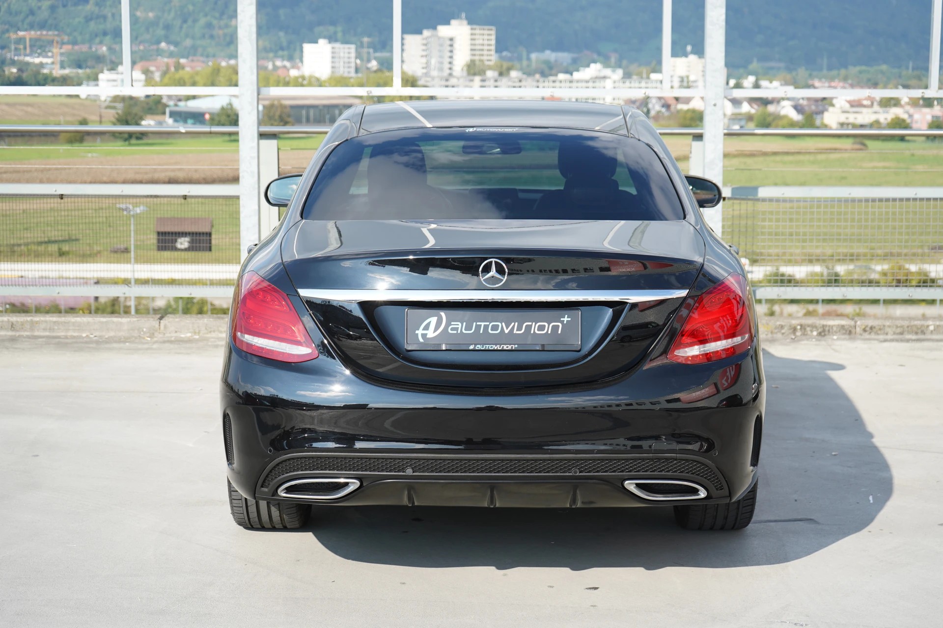 MERCEDES-BENZ C 250 d SWISS STAR AMG LINE NIGHT 4MATIC 9G-TRONIC l 204 PS-image-16