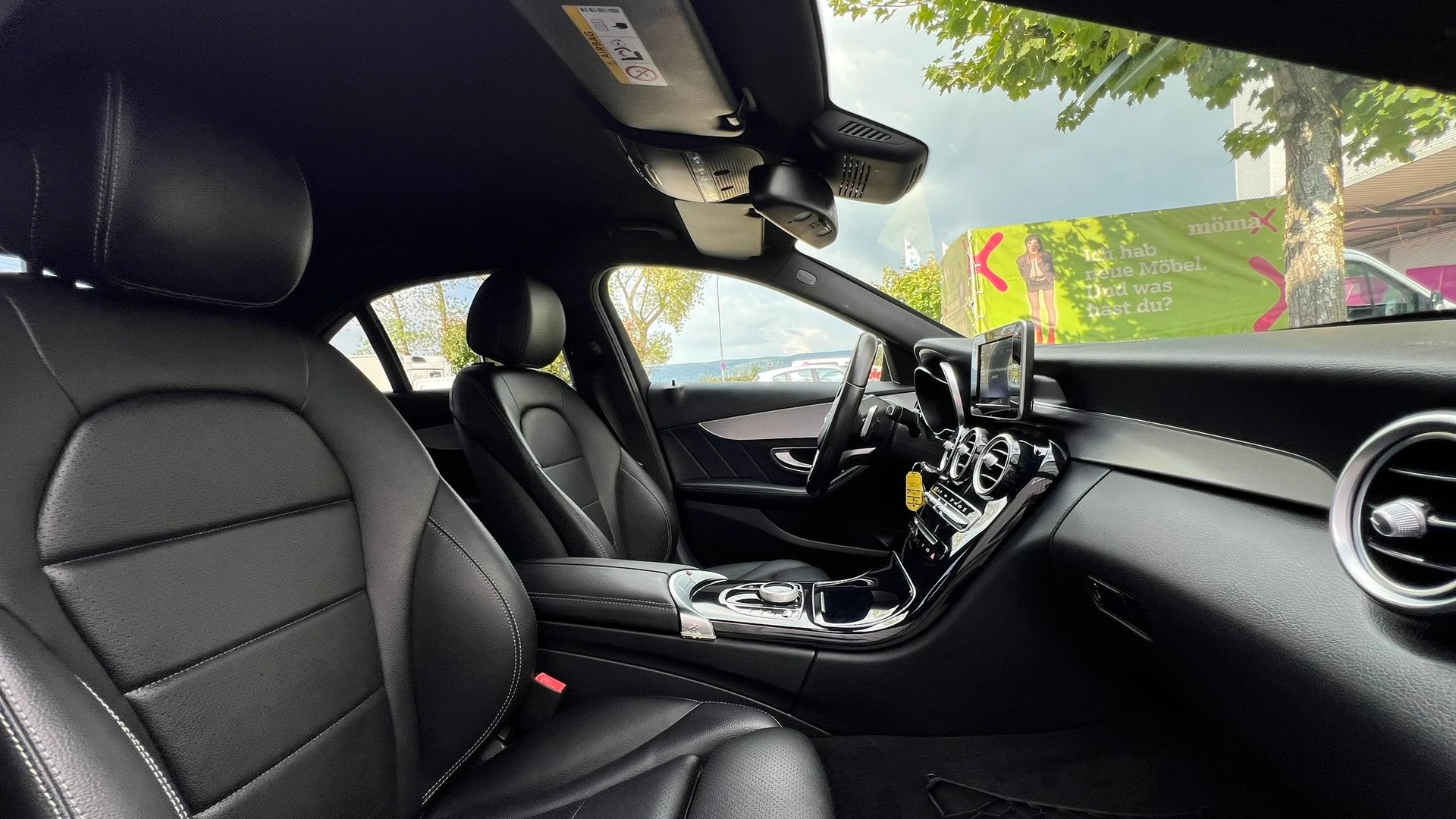 MERCEDES-BENZ C 250 d SWISS STAR AMG LINE NIGHT 4MATIC 9G-TRONIC l 204 PS-image-24