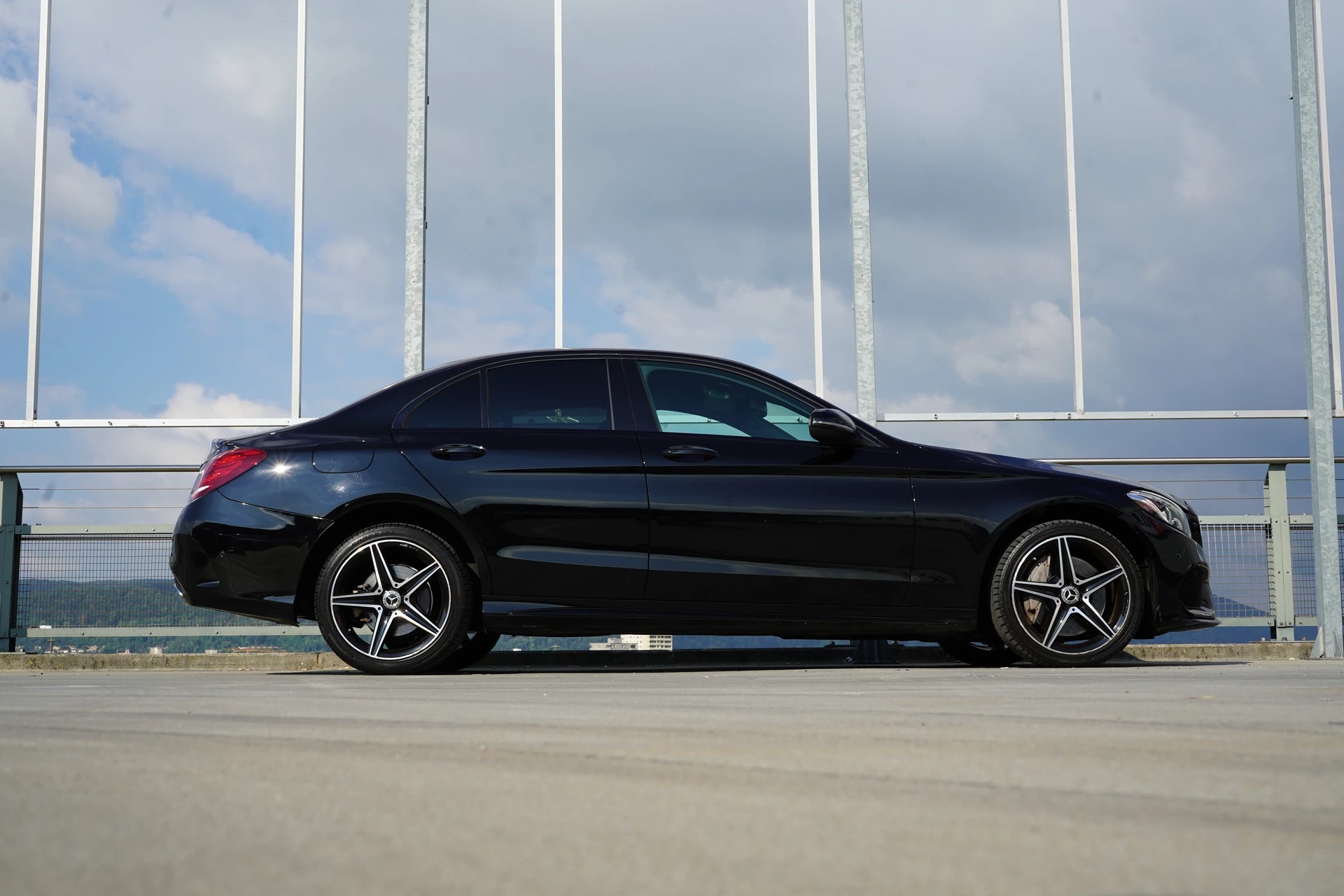 MERCEDES-BENZ C 250 d SWISS STAR AMG LINE NIGHT 4MATIC 9G-TRONIC l 204 PS-image-2