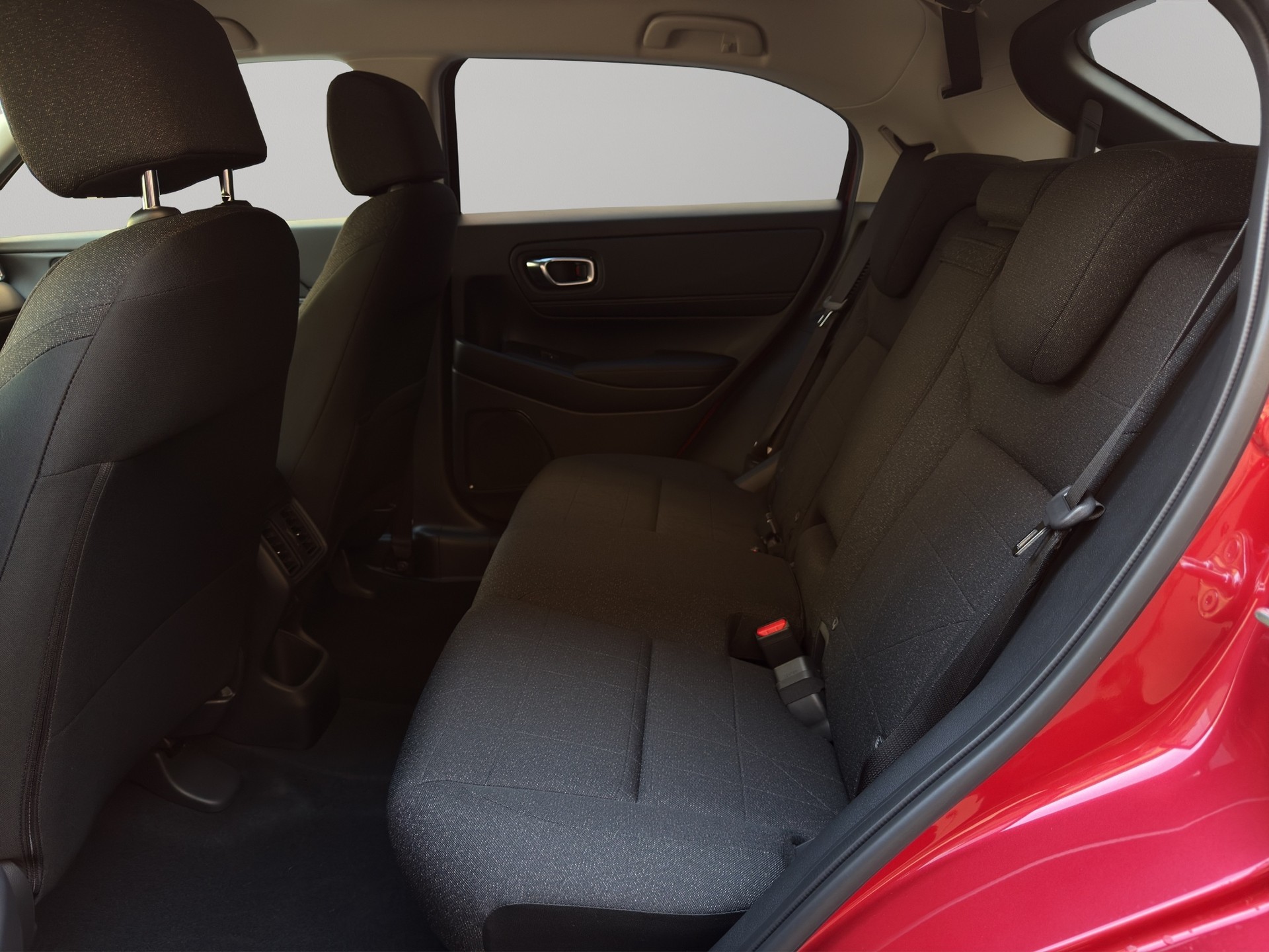 HONDA HR-V 1.5 i-MMD Elegance-image-16