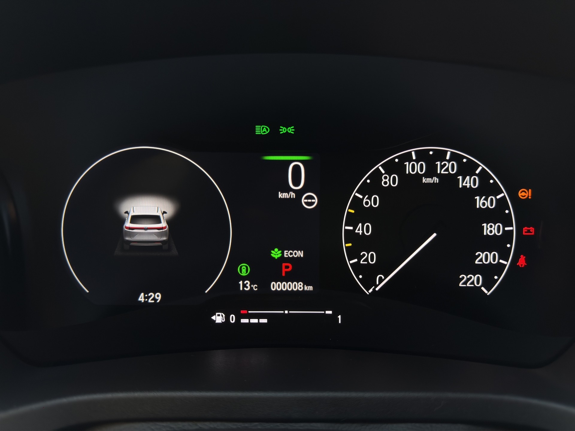 HONDA HR-V 1.5 i-MMD Elegance-image-8